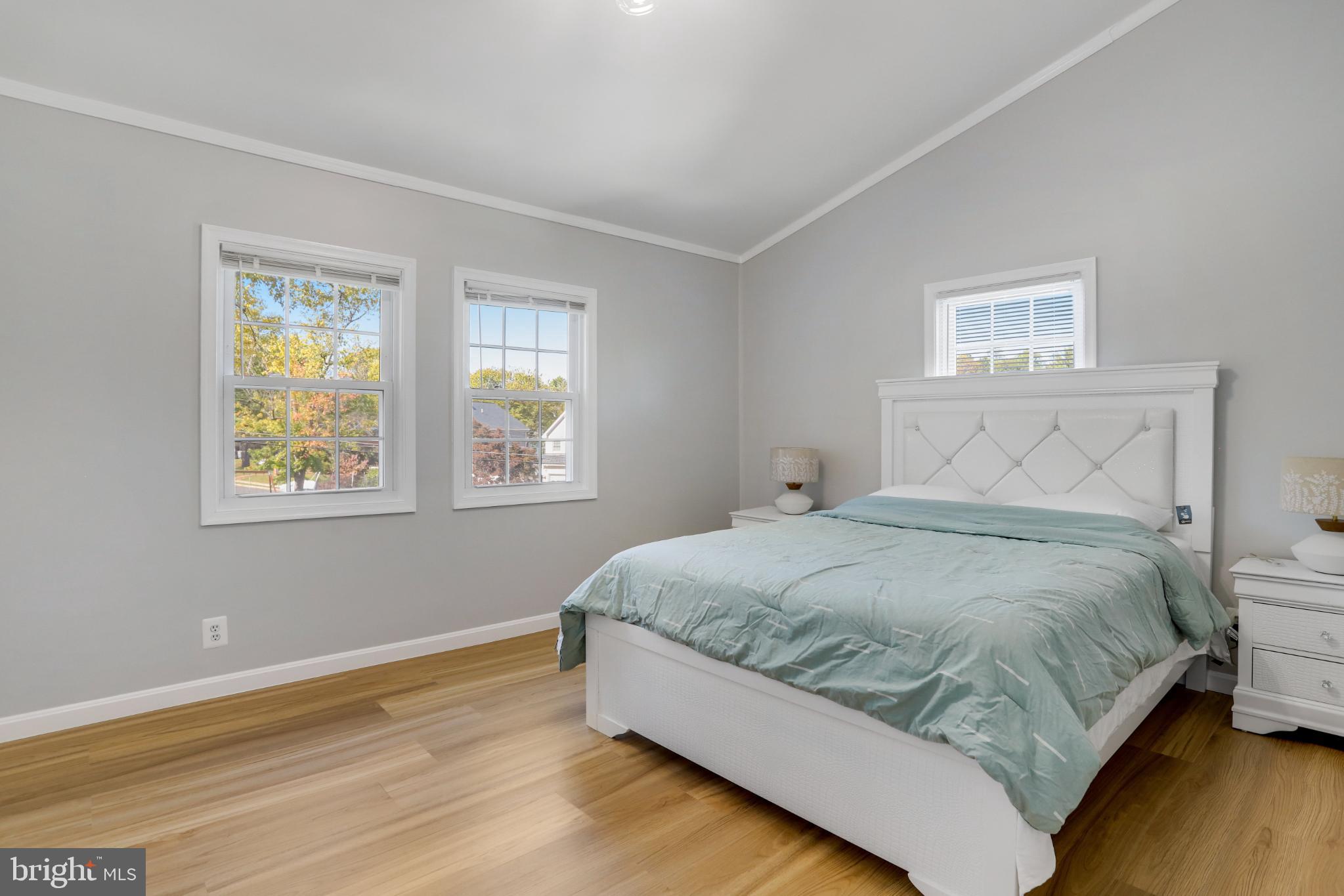 WEST LAWN - Residential