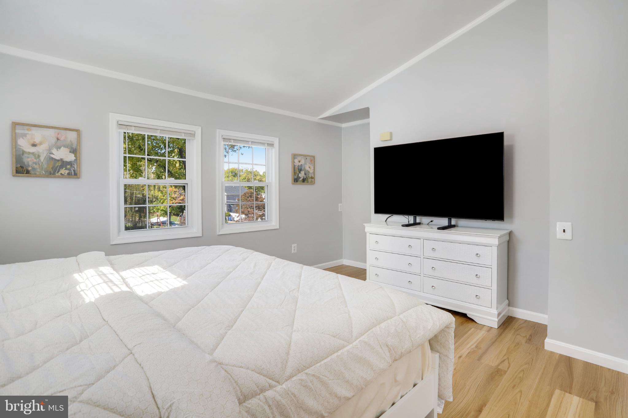 WEST LAWN - Residential