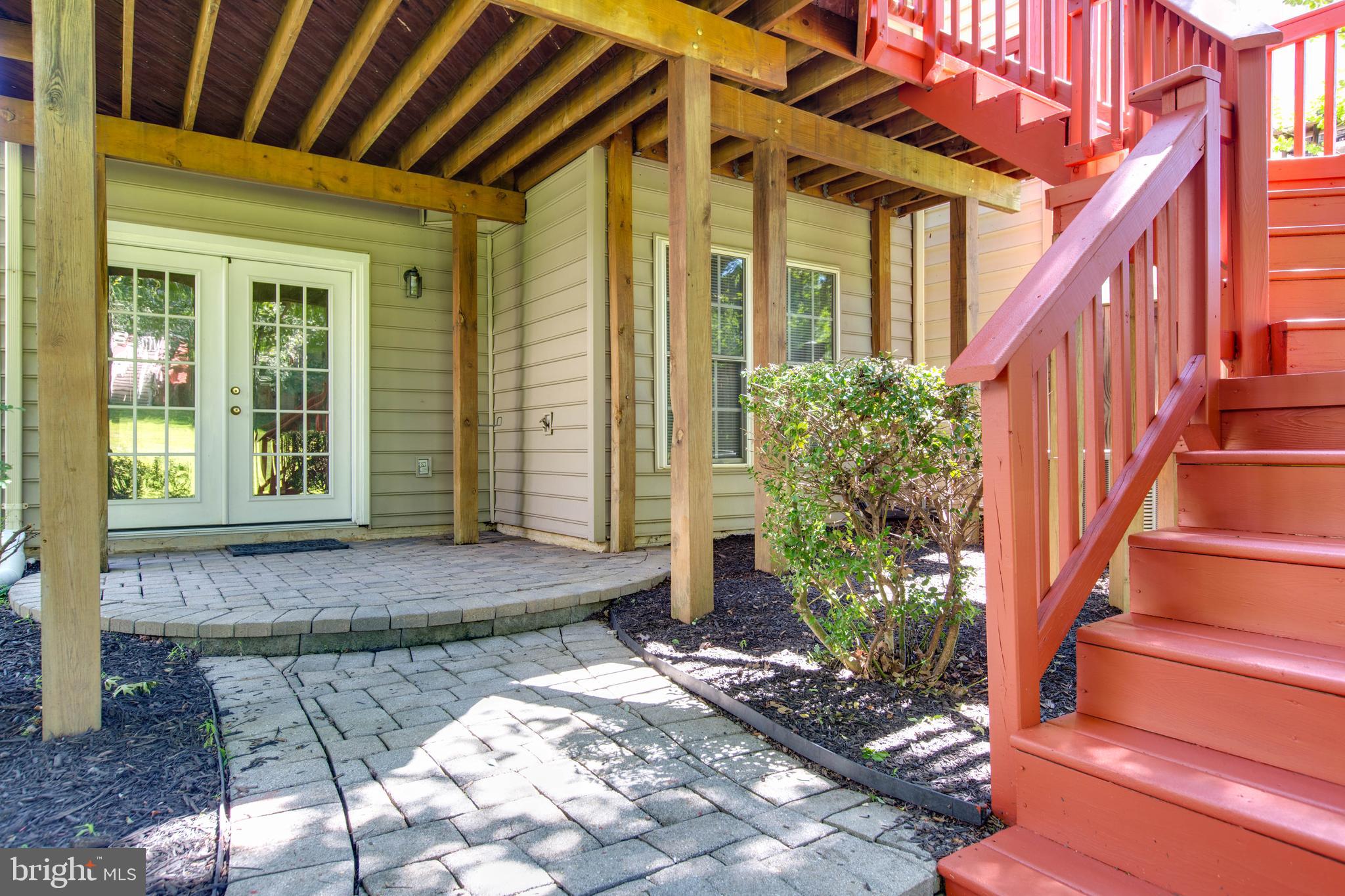 WAVERLY WOODS - Residential