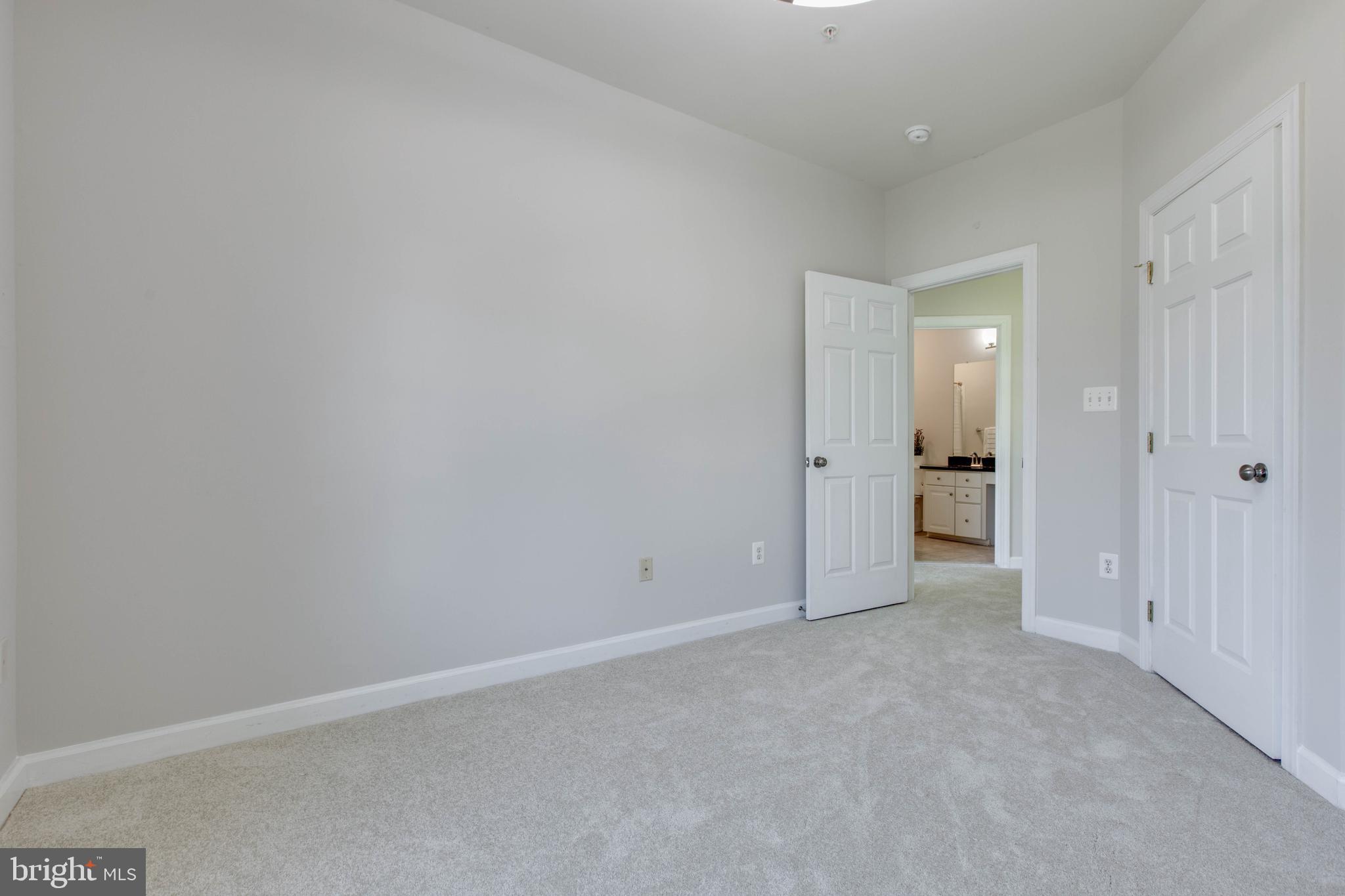 WAVERLY WOODS - Residential