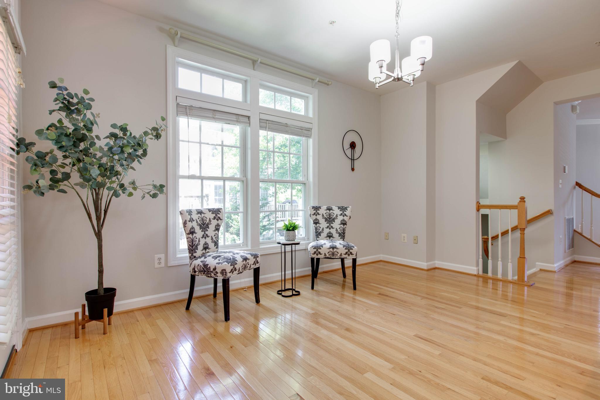 WAVERLY WOODS - Residential