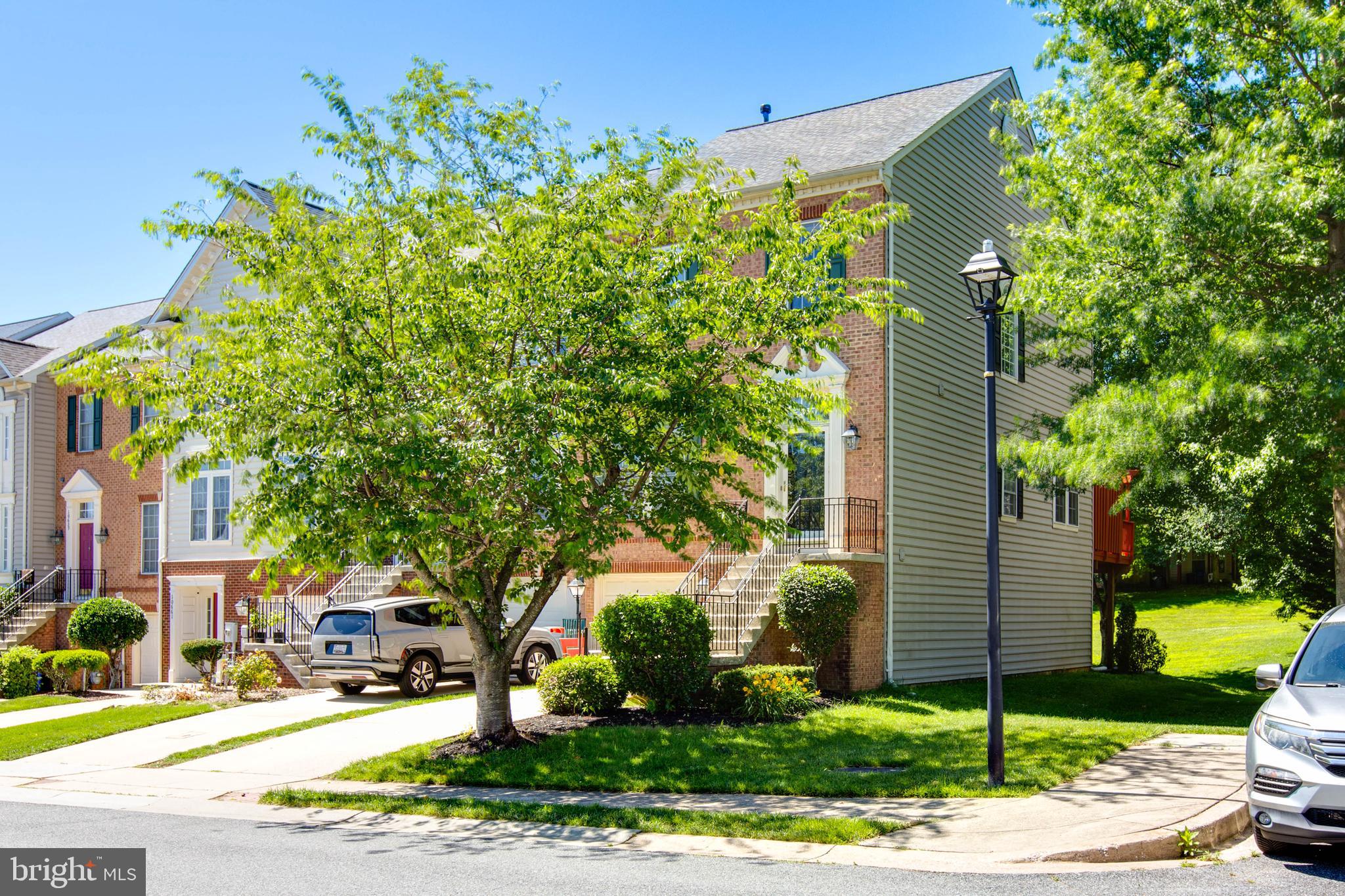 WAVERLY WOODS - Residential