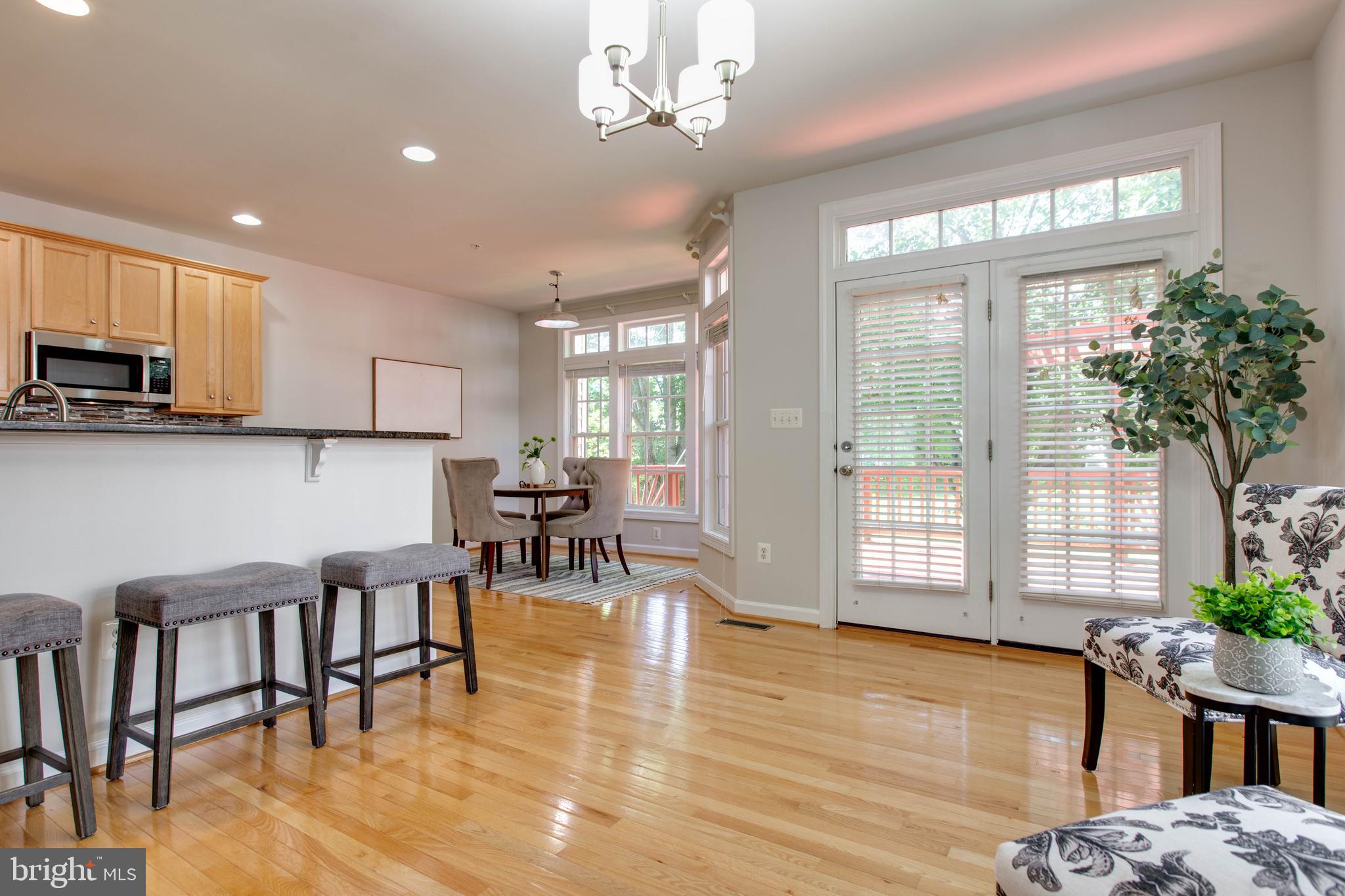 WAVERLY WOODS - Residential
