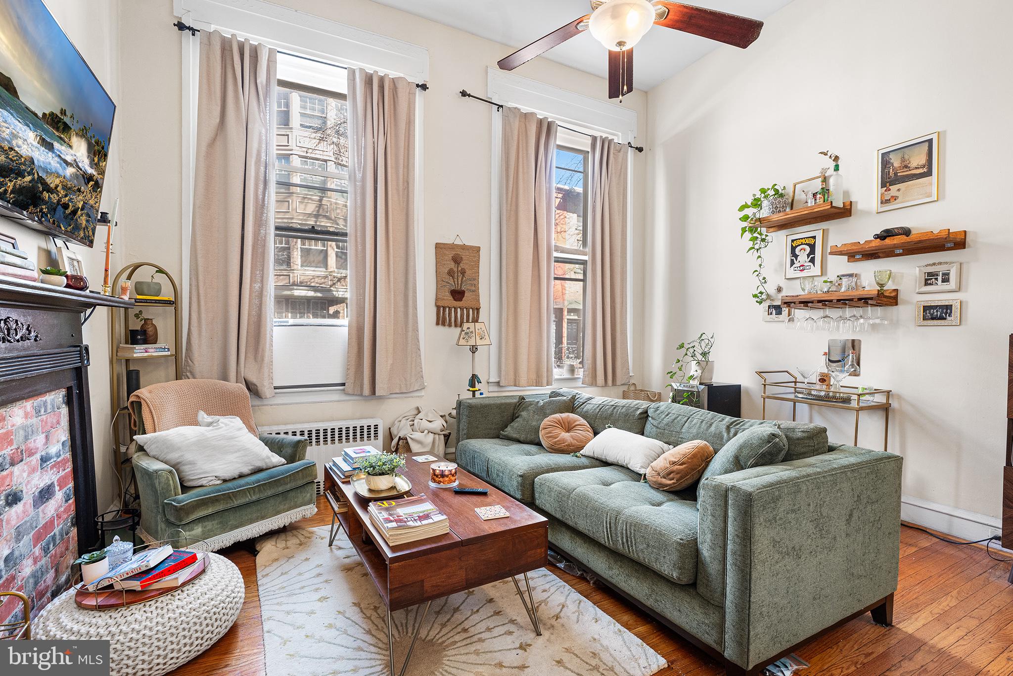 RITTENHOUSE SQUARE - Commercial Sale