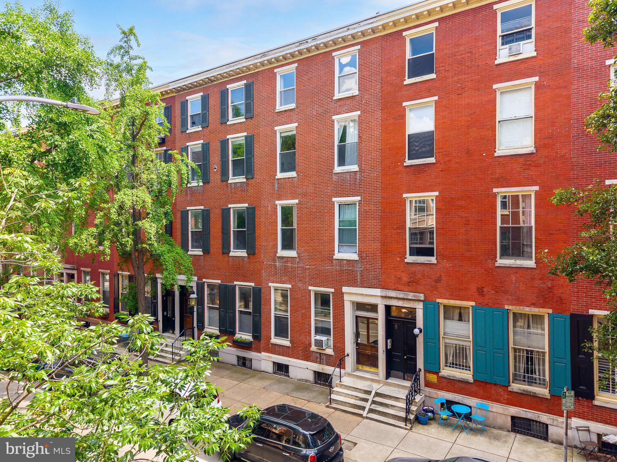RITTENHOUSE SQUARE - Commercial Sale