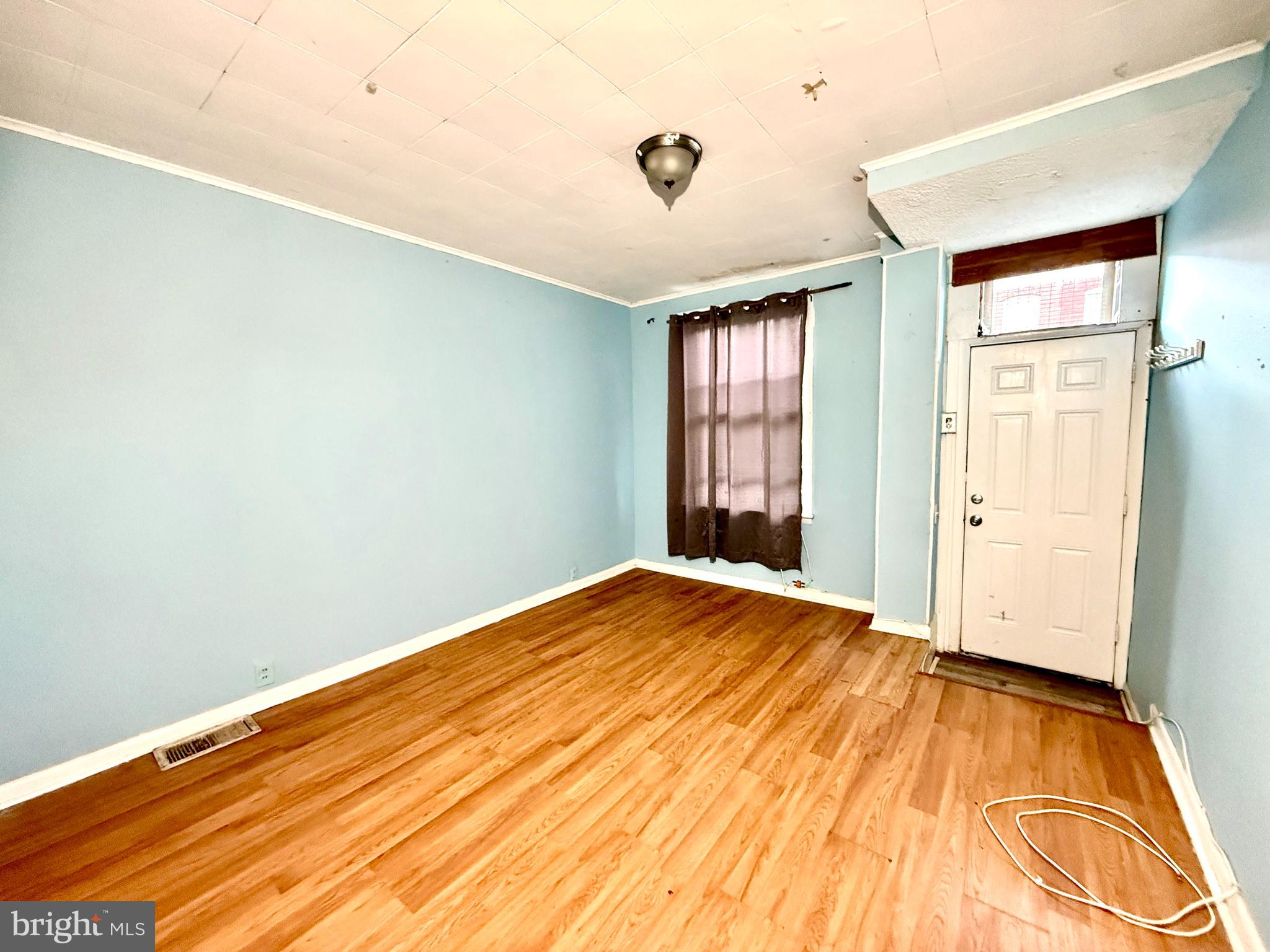 HIGHLANDTOWN - Residential