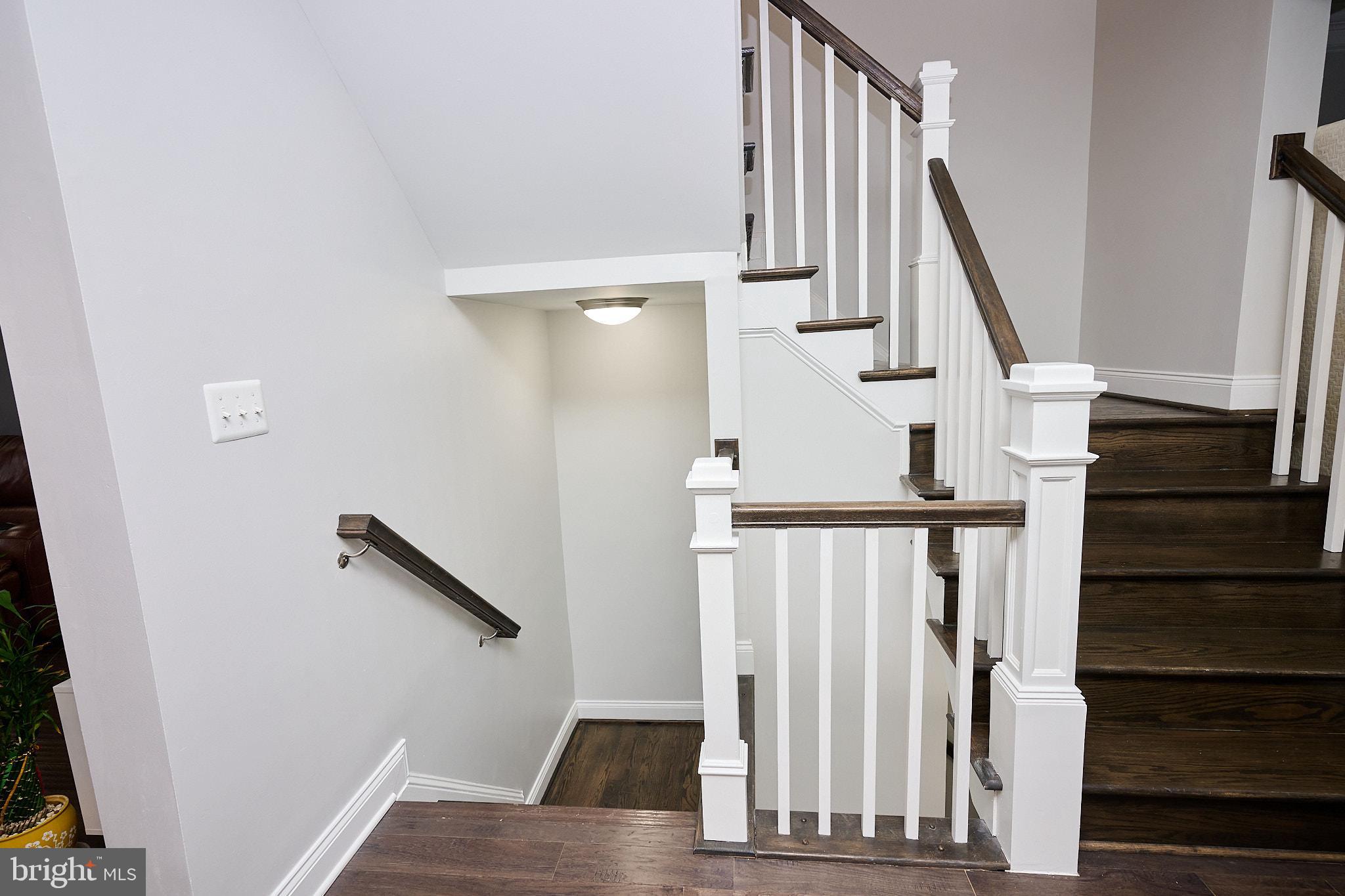 MOOREFIELD STATION - Residential Lease