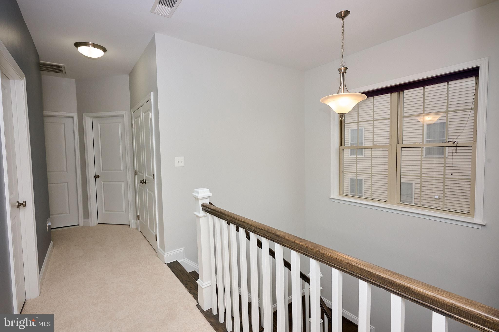 MOOREFIELD STATION - Residential Lease