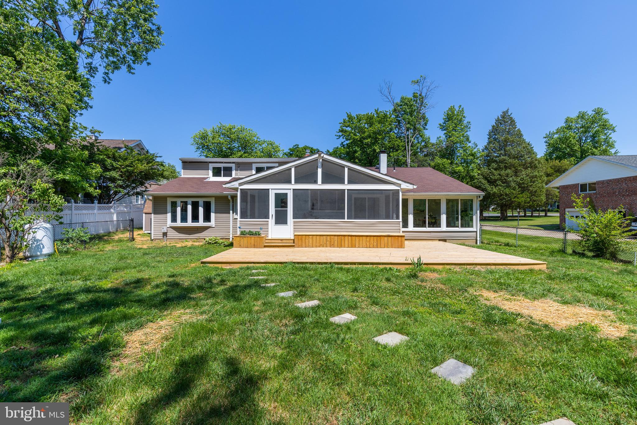LOCH HAVEN BEACH - Residential