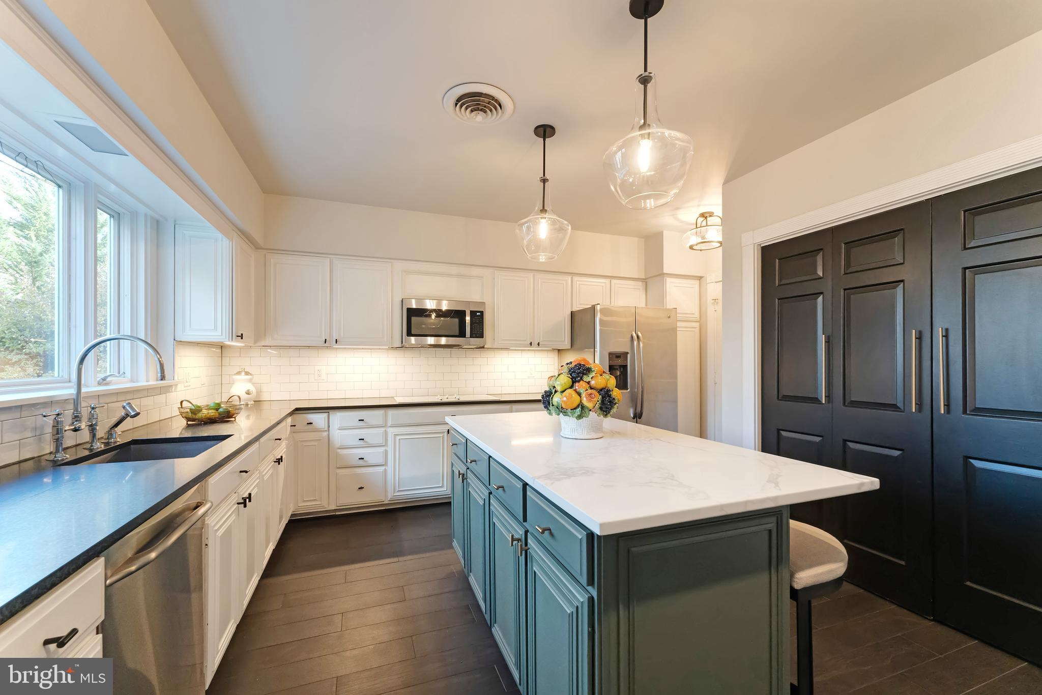 MERRYWOOD ON THE POTOMAC - Residential