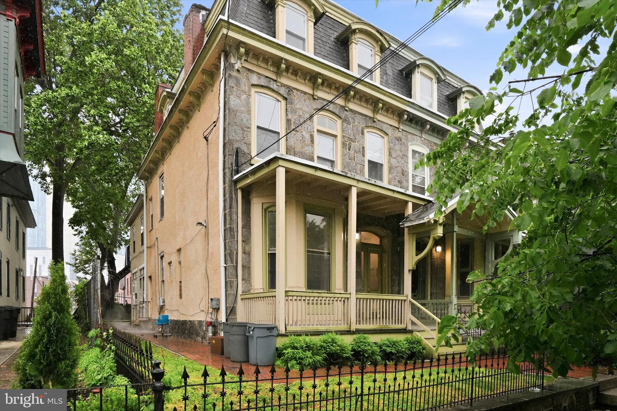 POWELTON VILLAGE - Commercial Sale