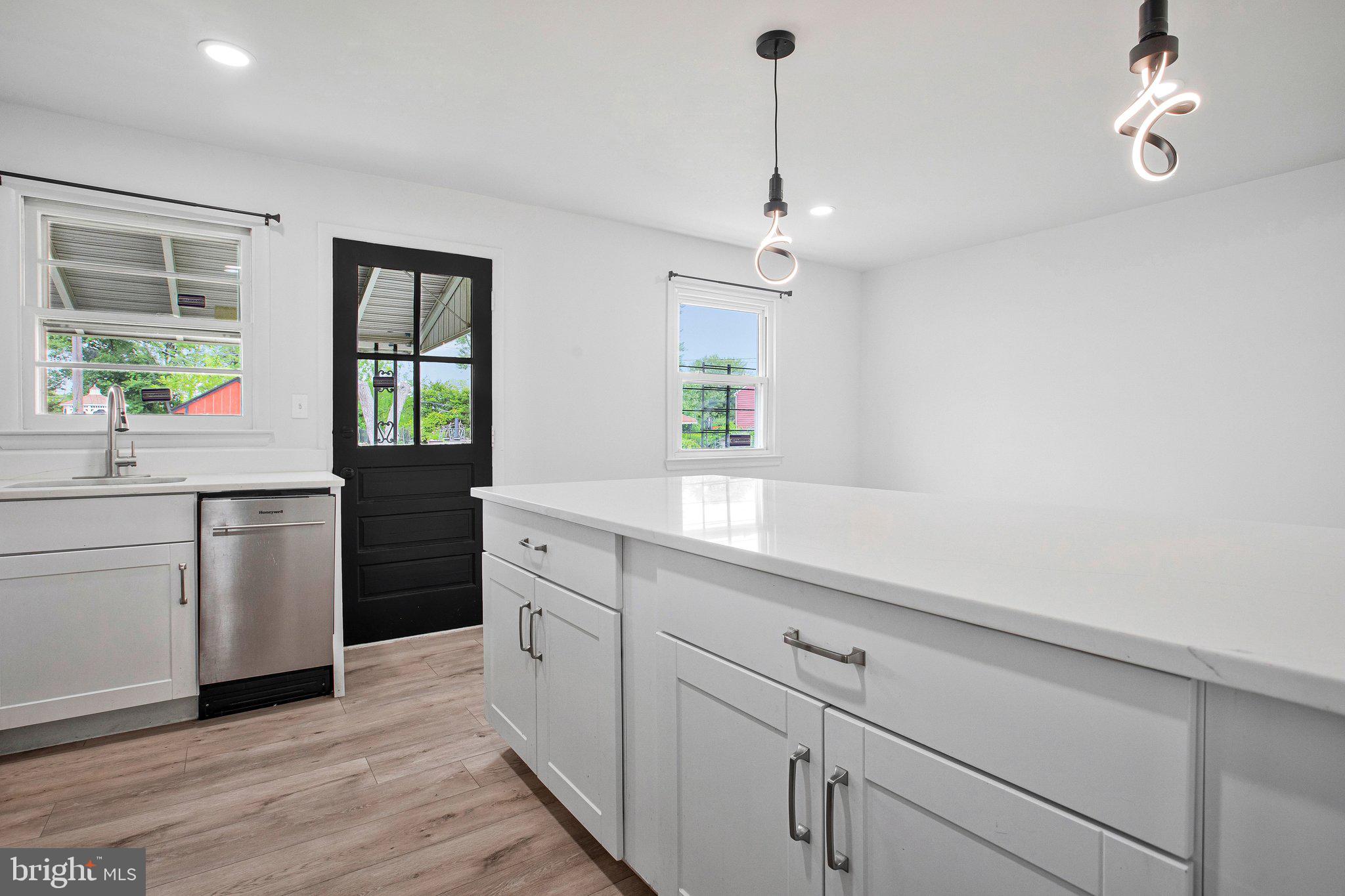 MILFORD GARDENS - Residential