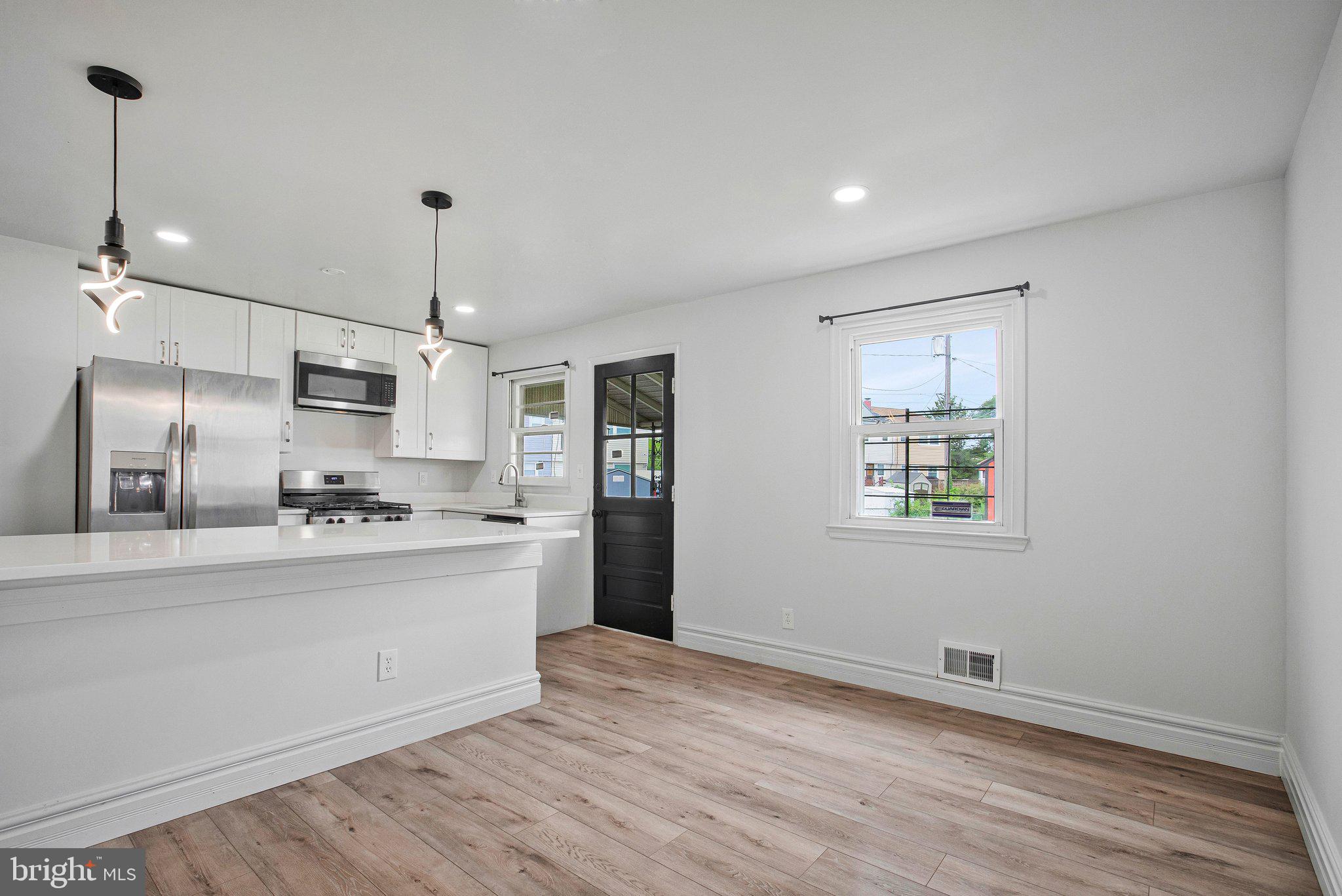 MILFORD GARDENS - Residential