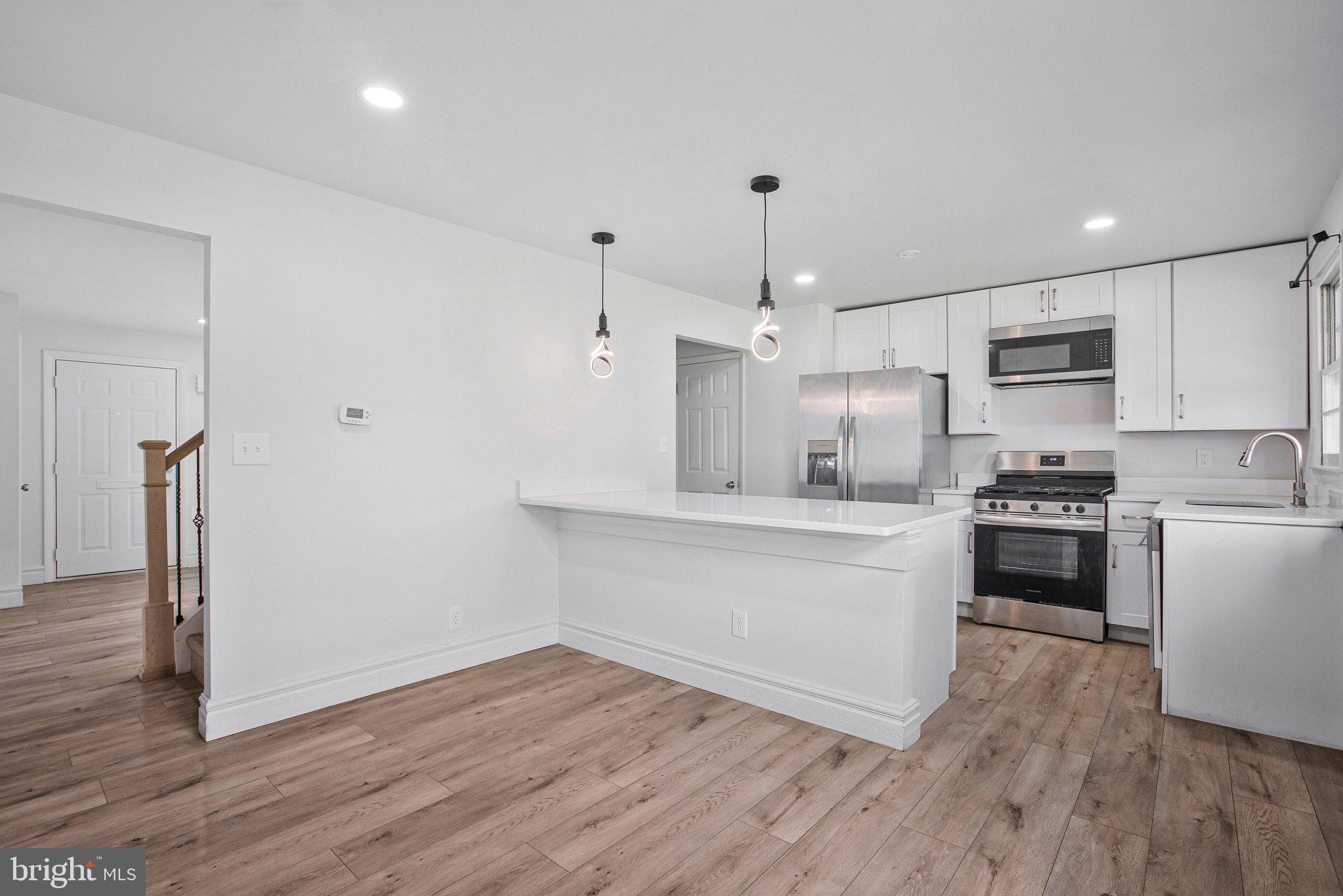 MILFORD GARDENS - Residential