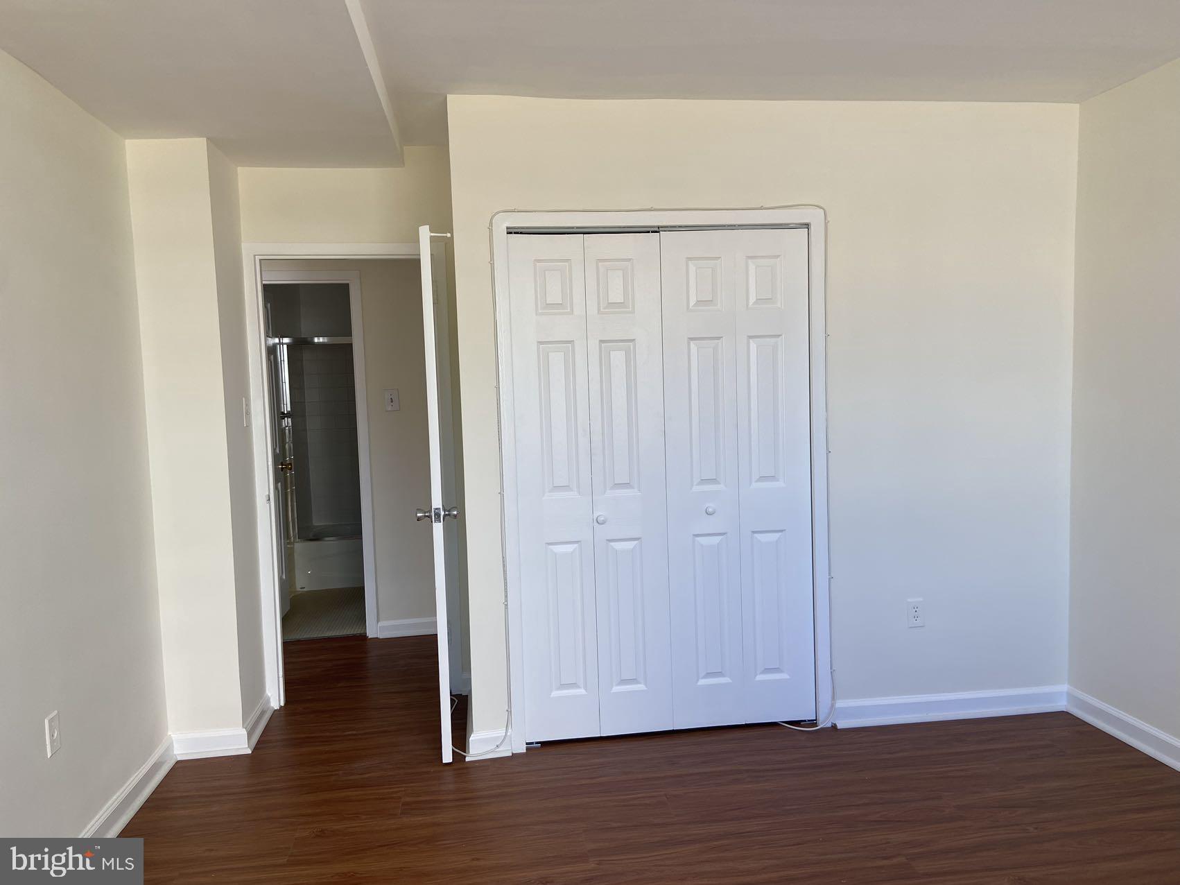 RIVER PLACE - Residential