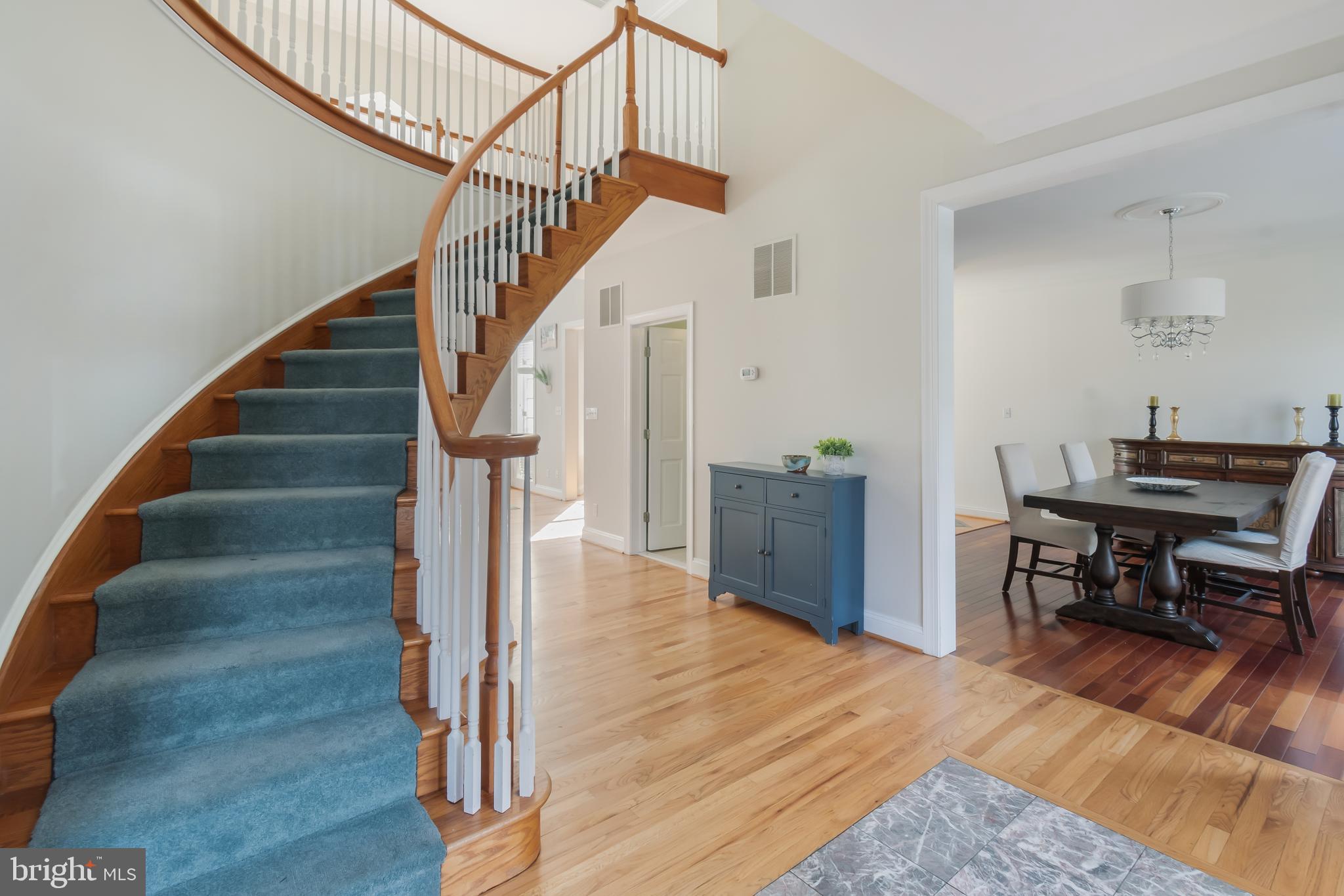 EAGLES PASSAGES - Residential