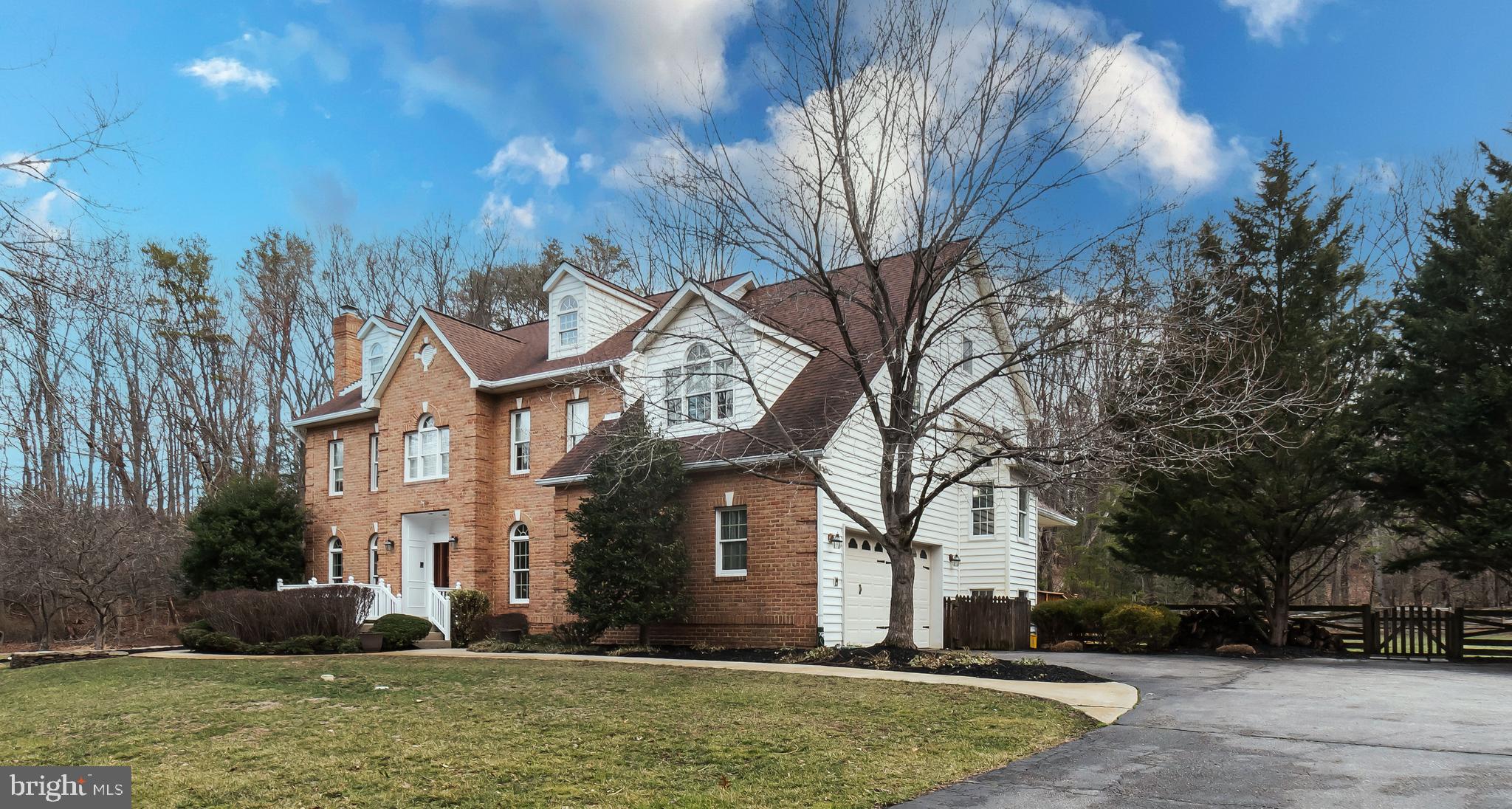 EAGLES PASSAGES - Residential
