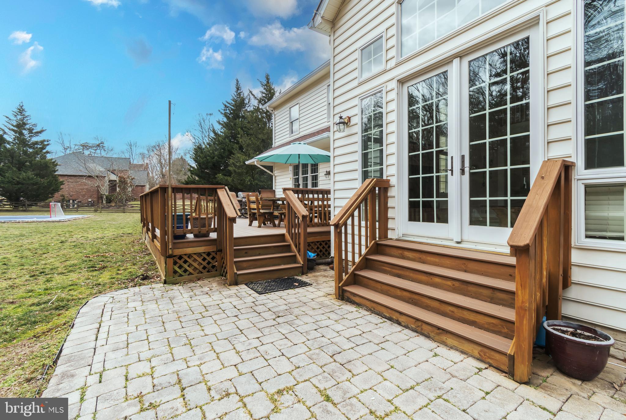 EAGLES PASSAGES - Residential