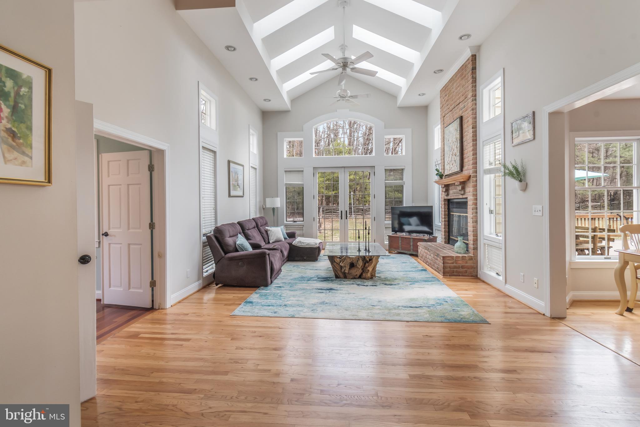 EAGLES PASSAGES - Residential