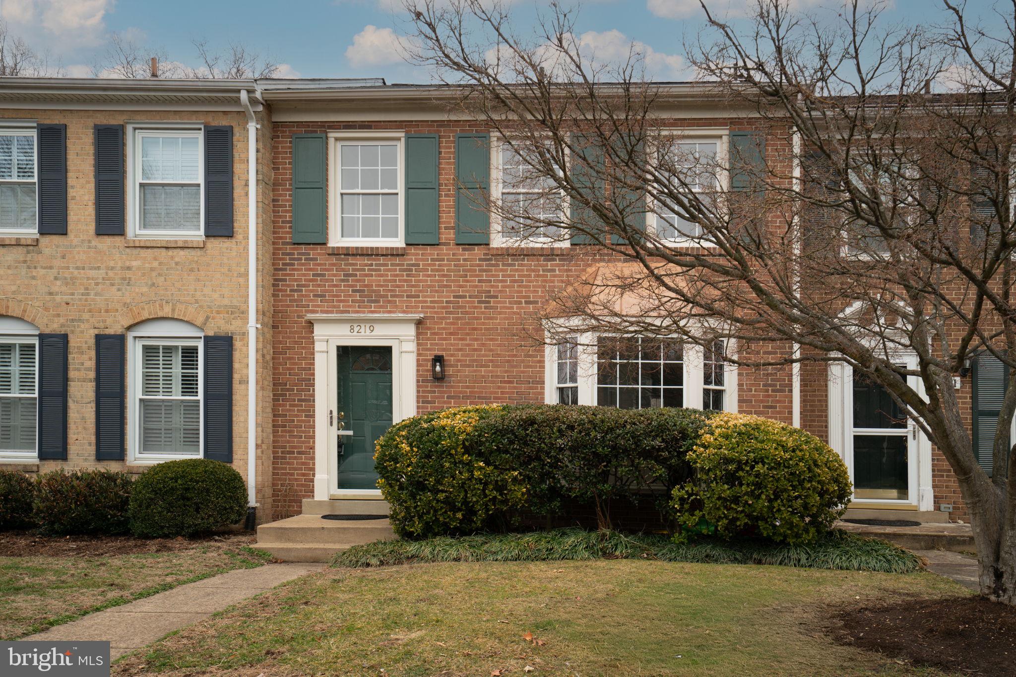 BRIARY FARMS TOWNHOMES - Residential