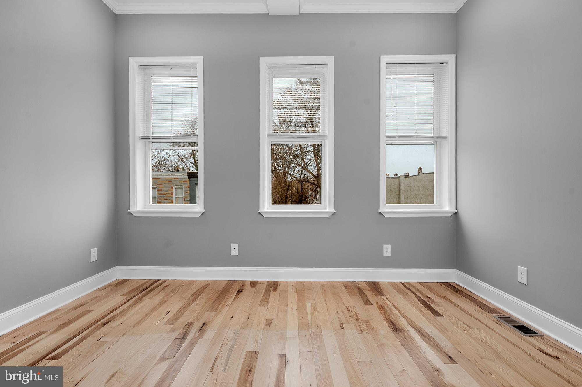 BROADWAY EAST - Residential