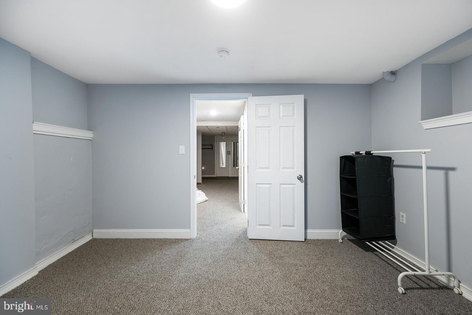 HAWTHORNE - Residential Lease