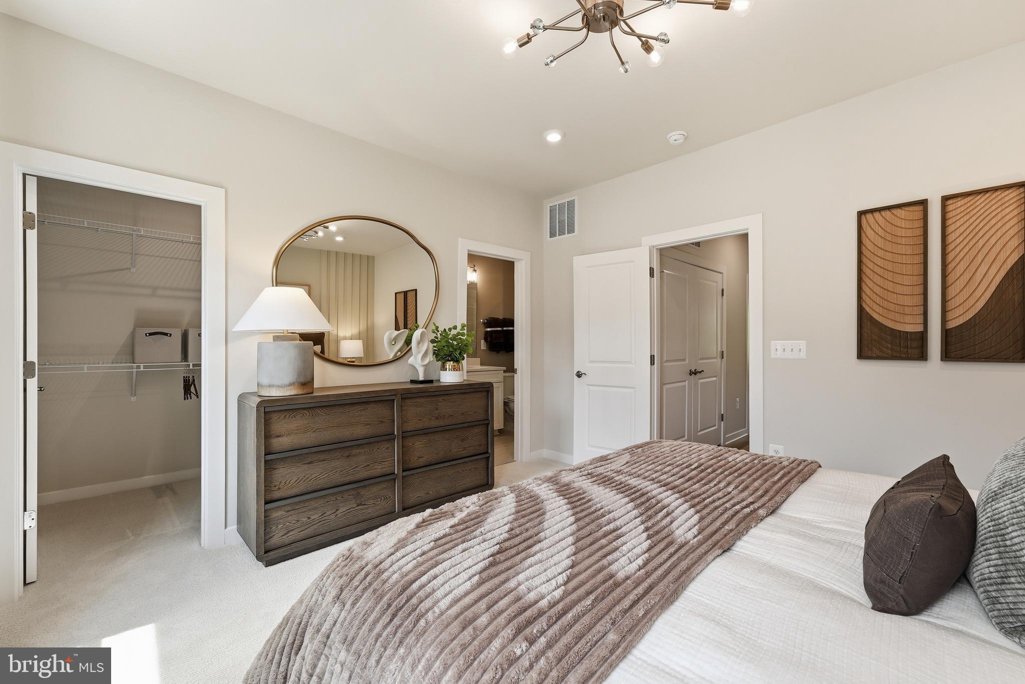QUARTZ DISTRICT - Residential