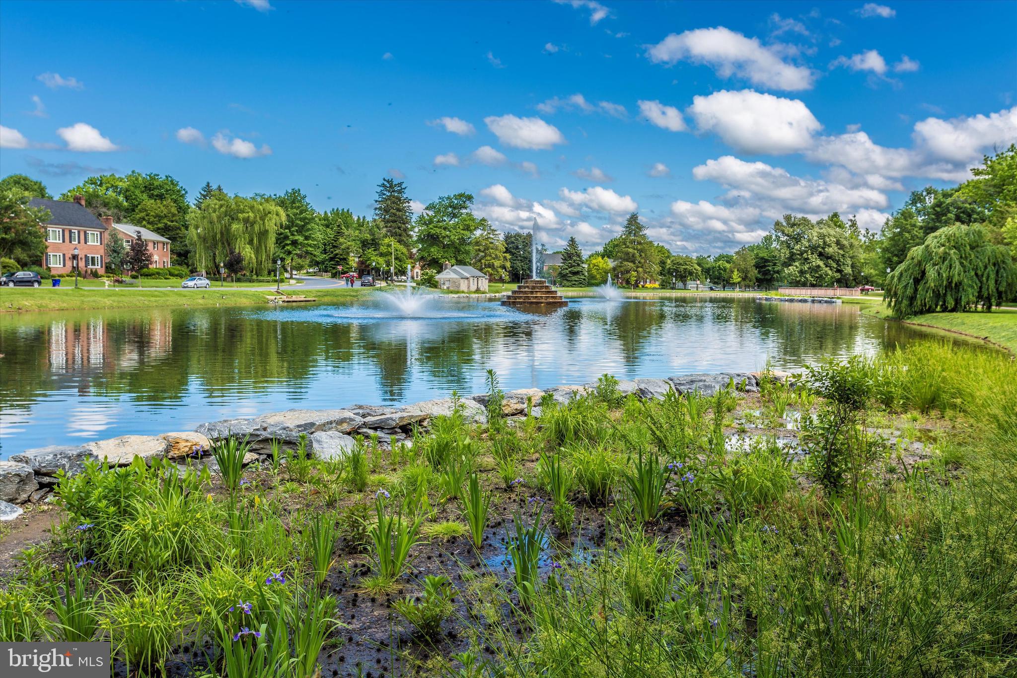 SPRING RIDGE - Residential