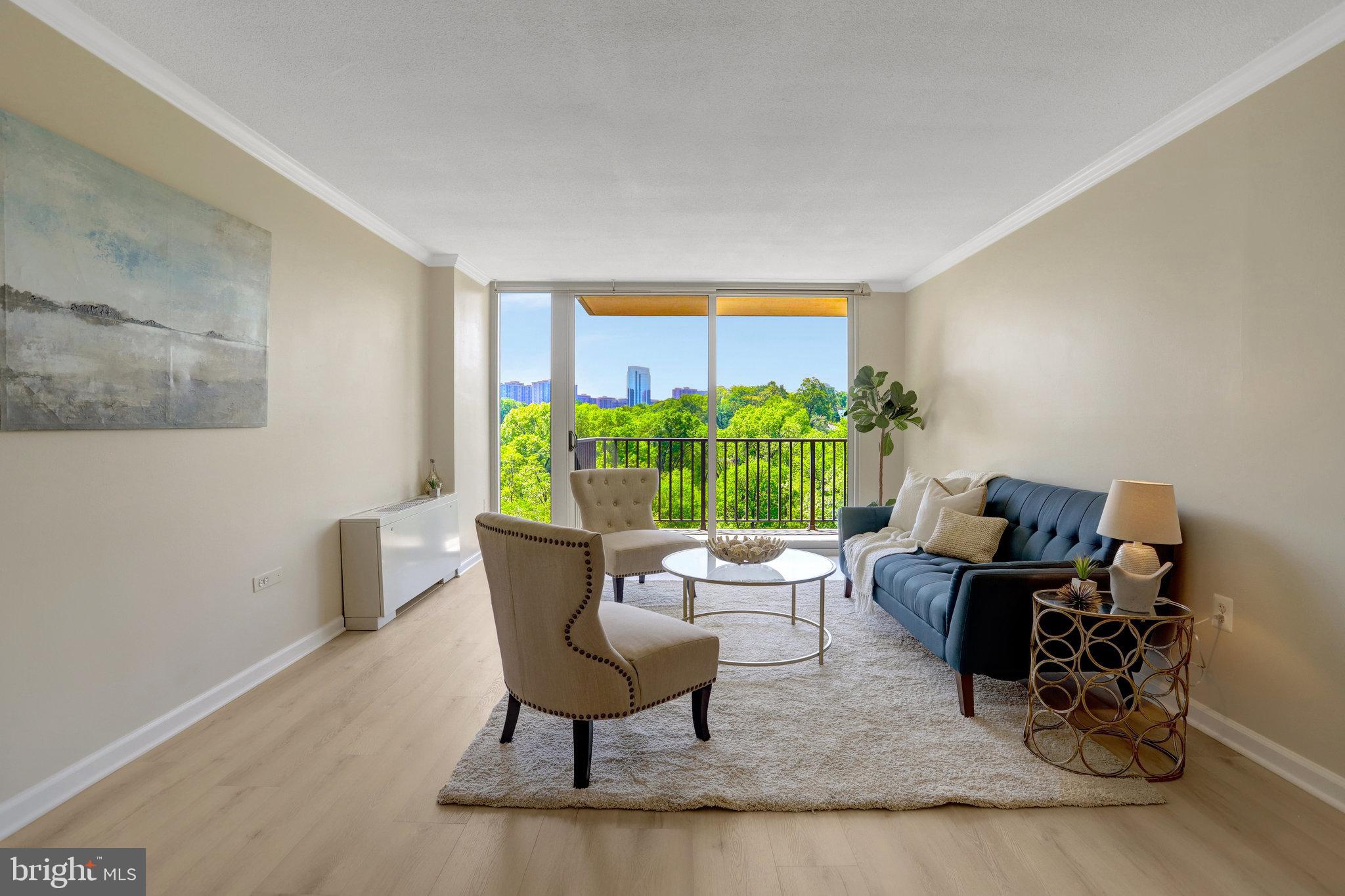 THE CARLTON - Residential