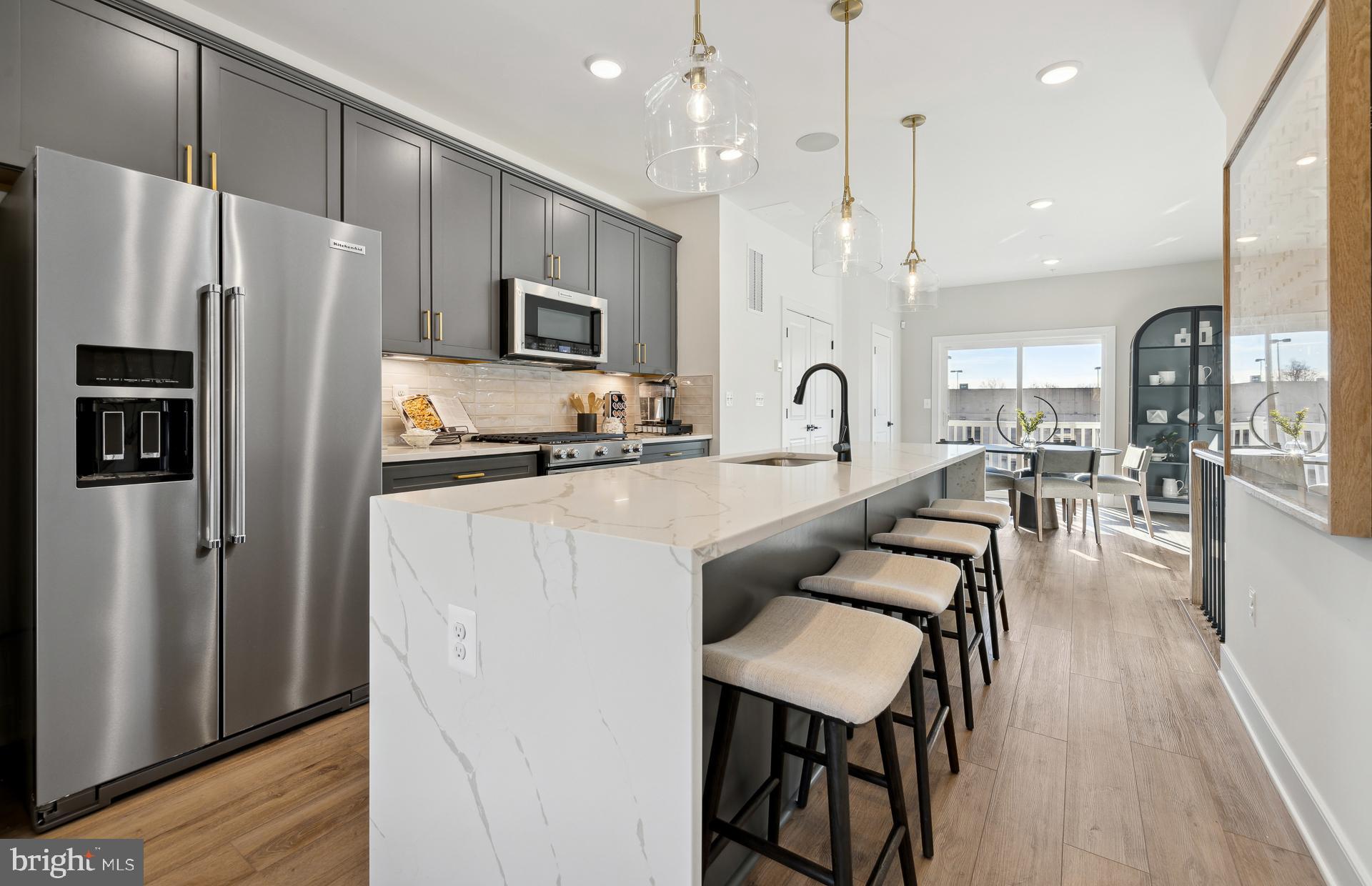 FARMSTEAD DISTRICT - Residential
