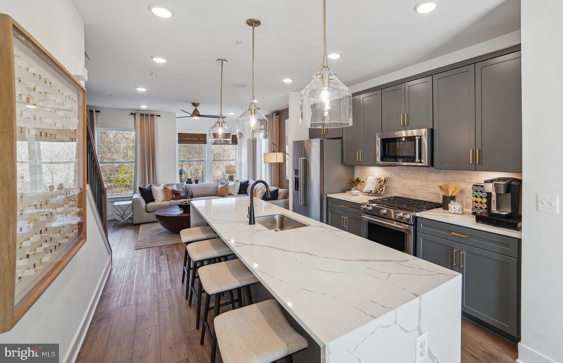 FARMSTEAD DISTRICT - Residential