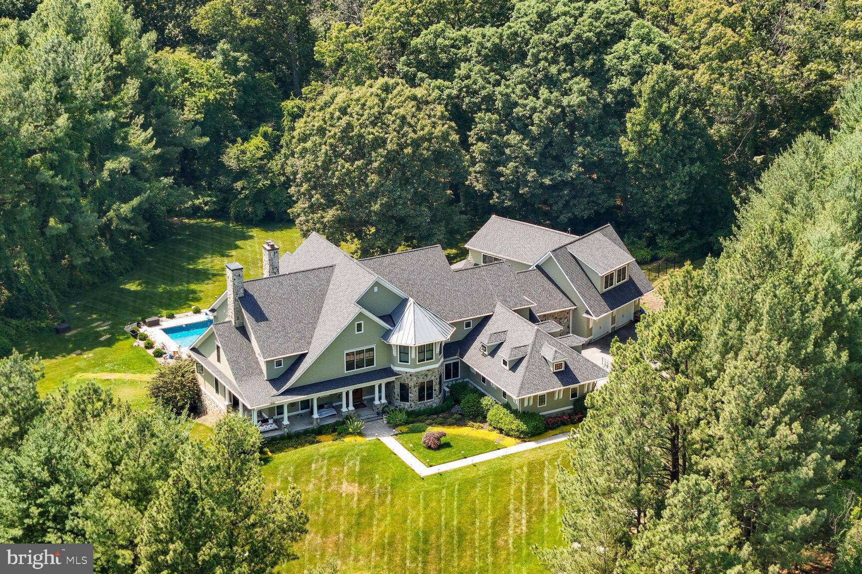 TRIADELPHIA MILL FARM - Residential