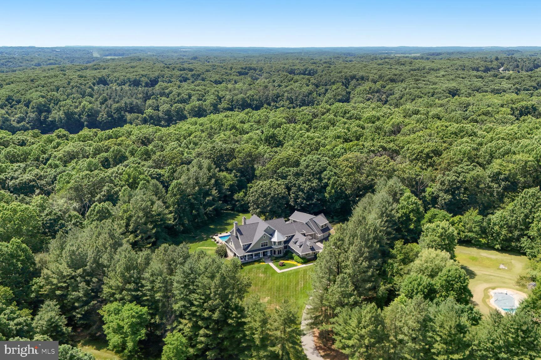 TRIADELPHIA MILL FARM - Residential