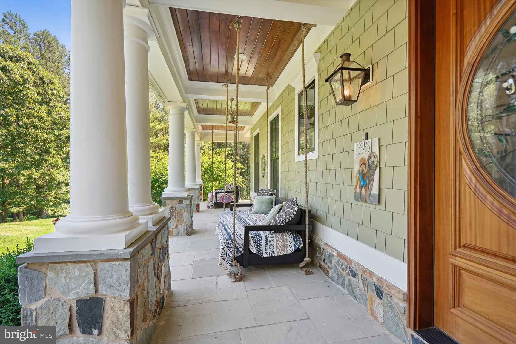 TRIADELPHIA MILL FARM - Residential