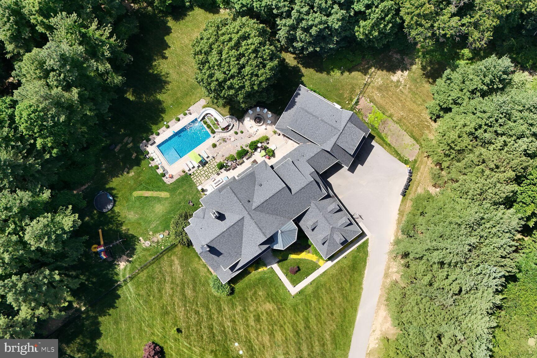 TRIADELPHIA MILL FARM - Residential