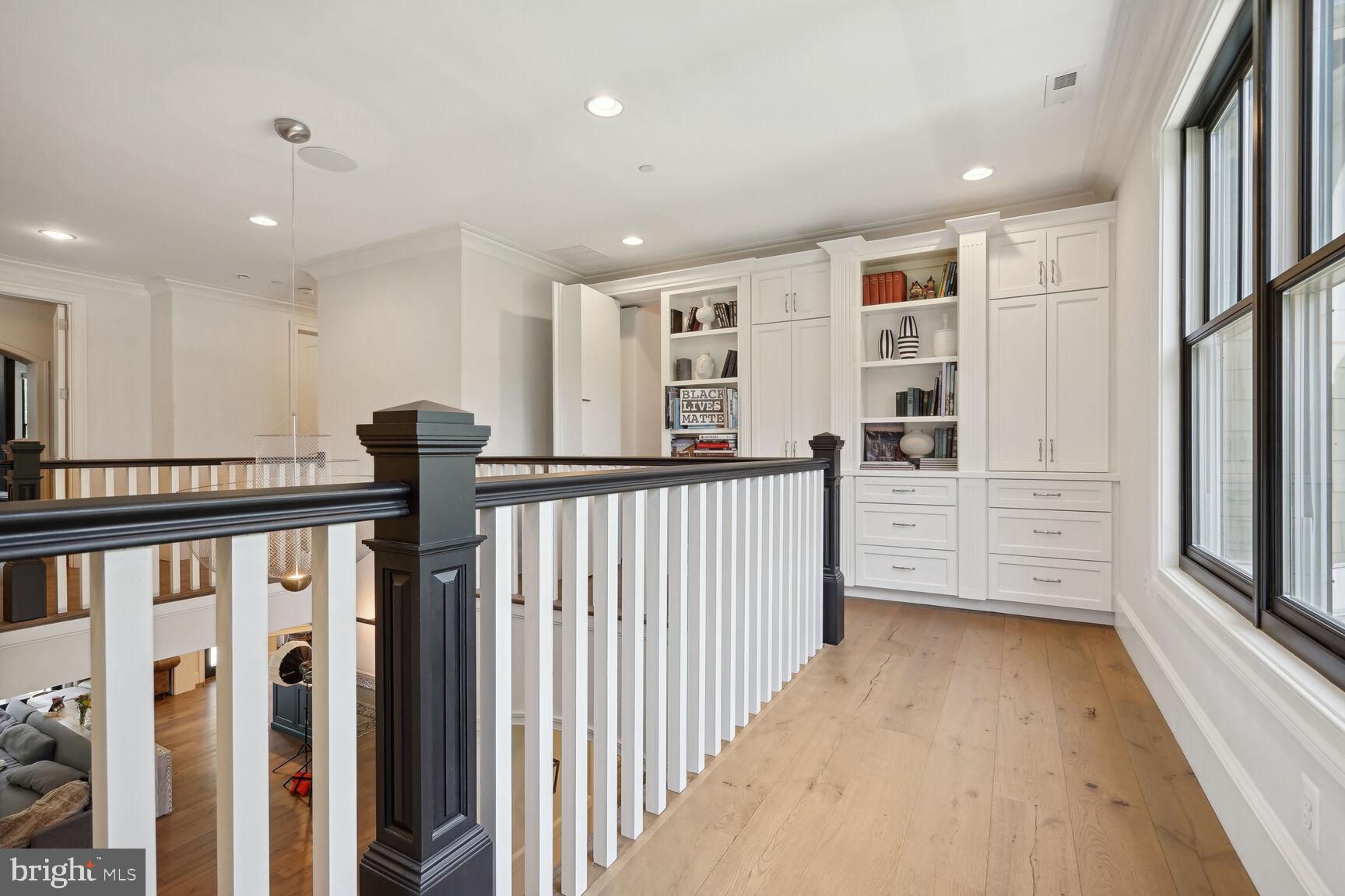 TRIADELPHIA MILL FARM - Residential