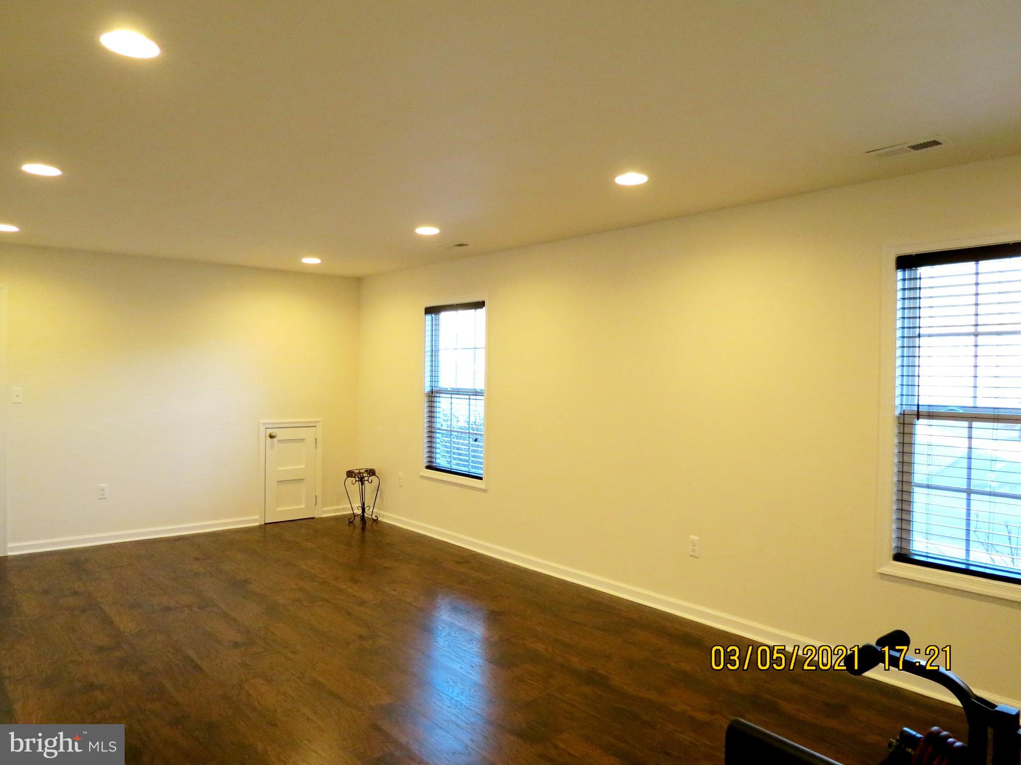 INWOOD MEADOWS - Residential