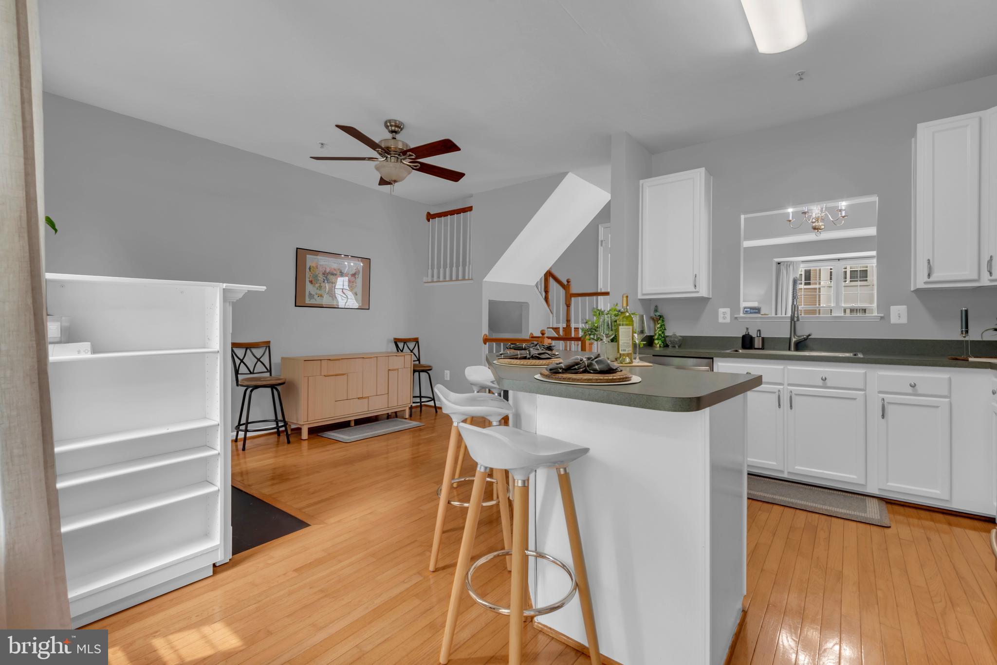 APPLEGATE NORTH - Residential