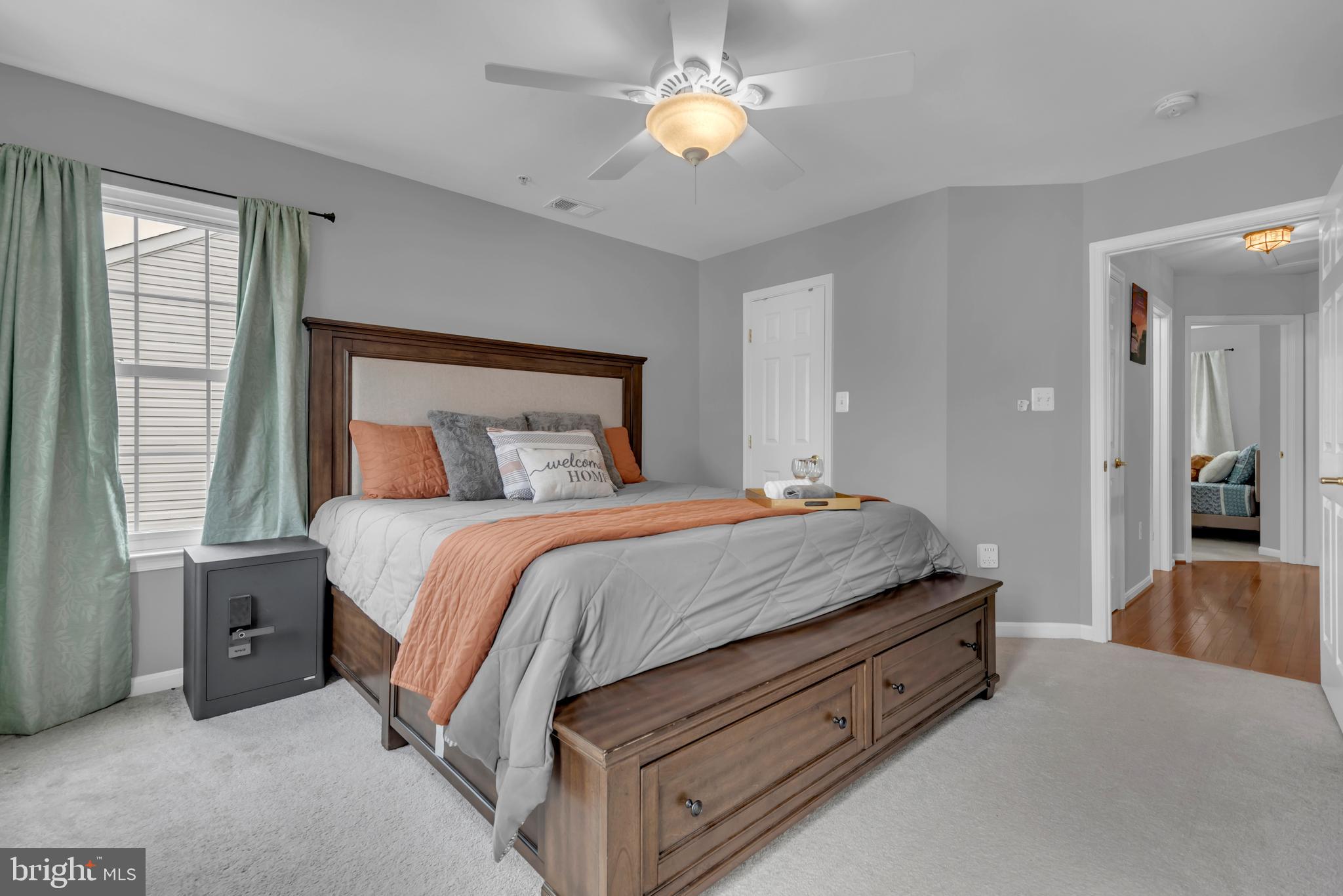 APPLEGATE NORTH - Residential