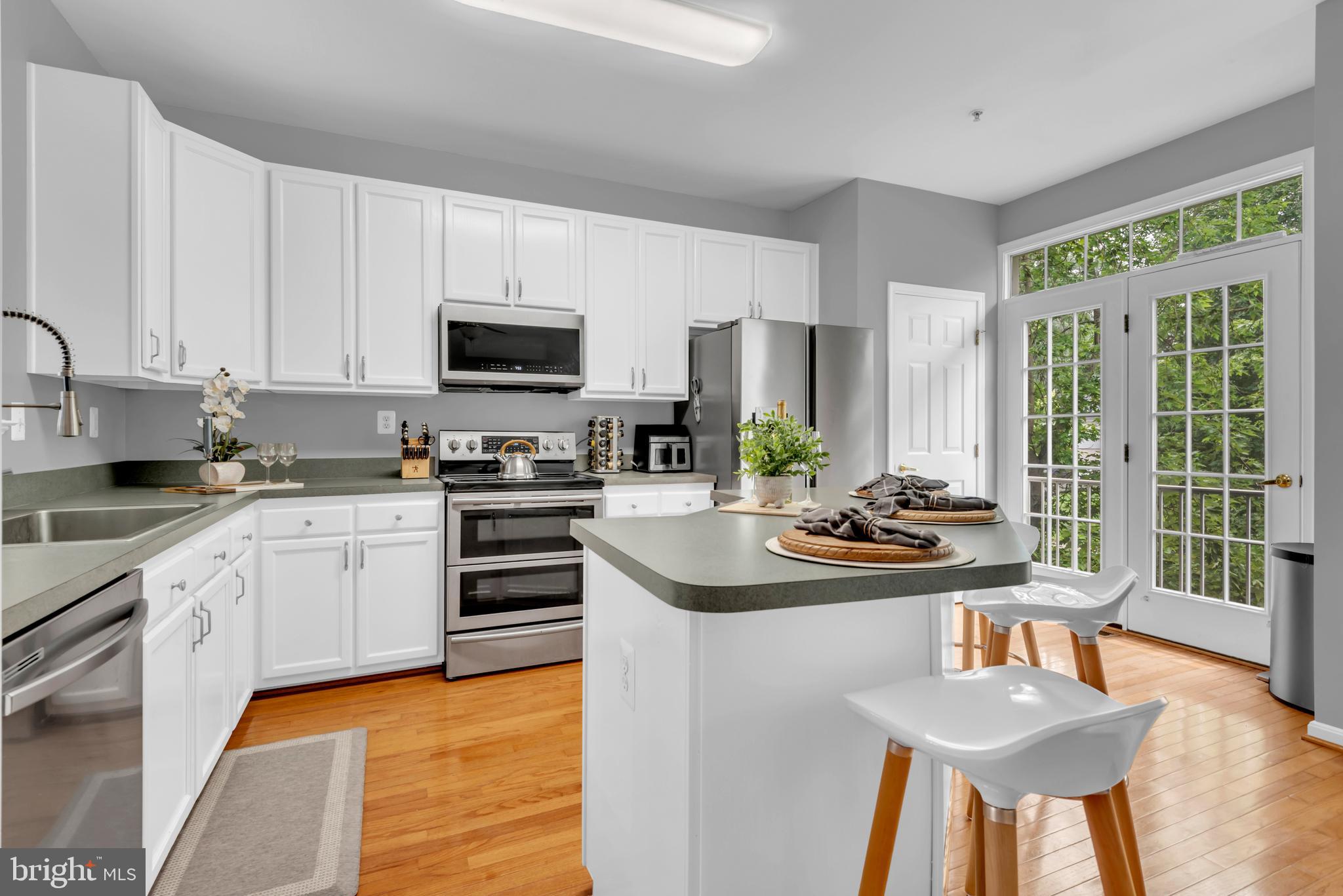 APPLEGATE NORTH - Residential