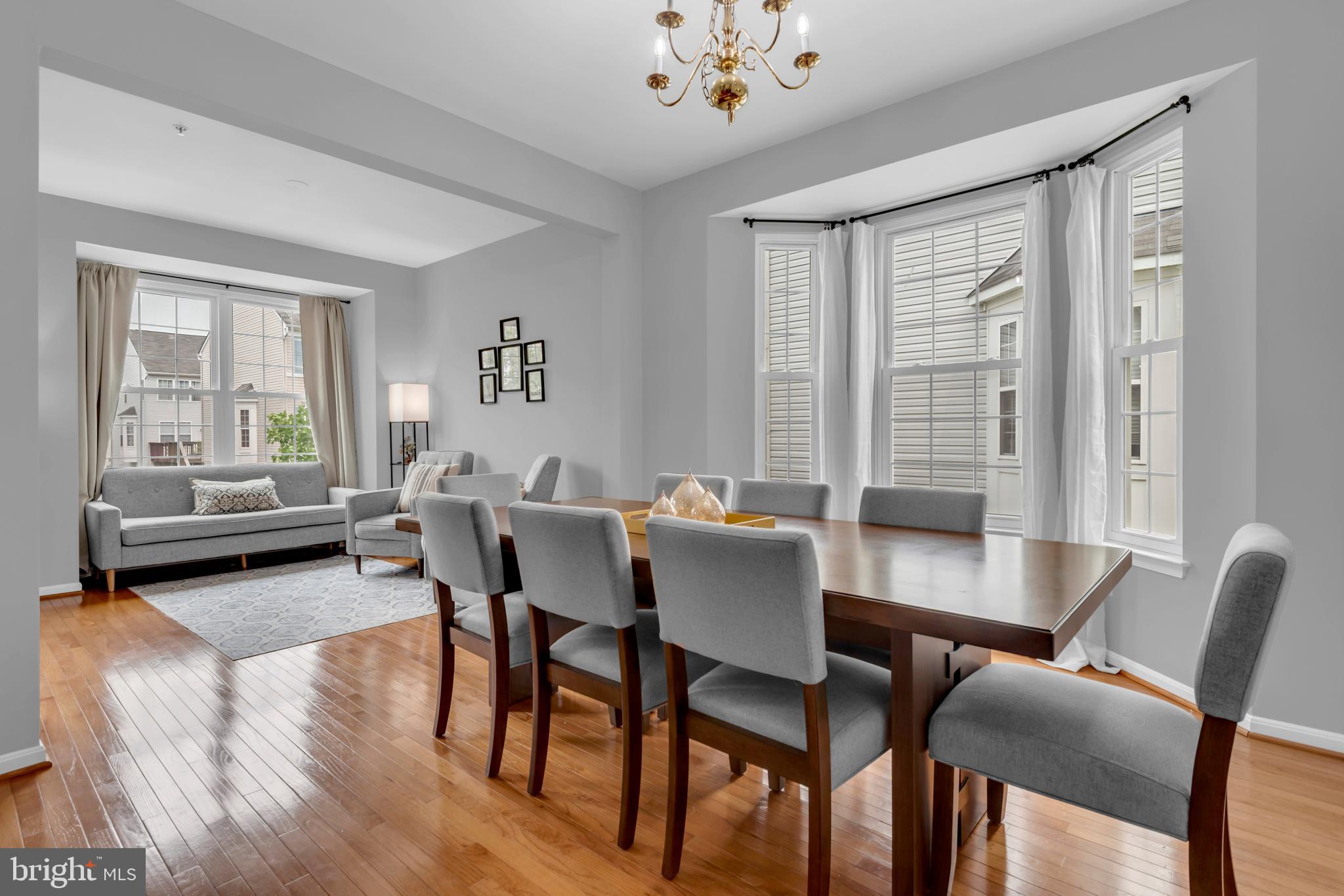 APPLEGATE NORTH - Residential