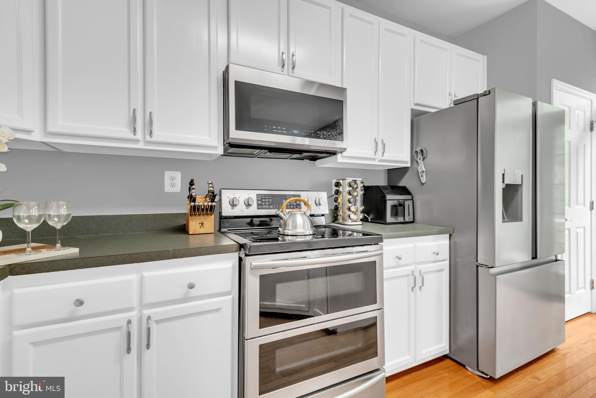 APPLEGATE NORTH - Residential