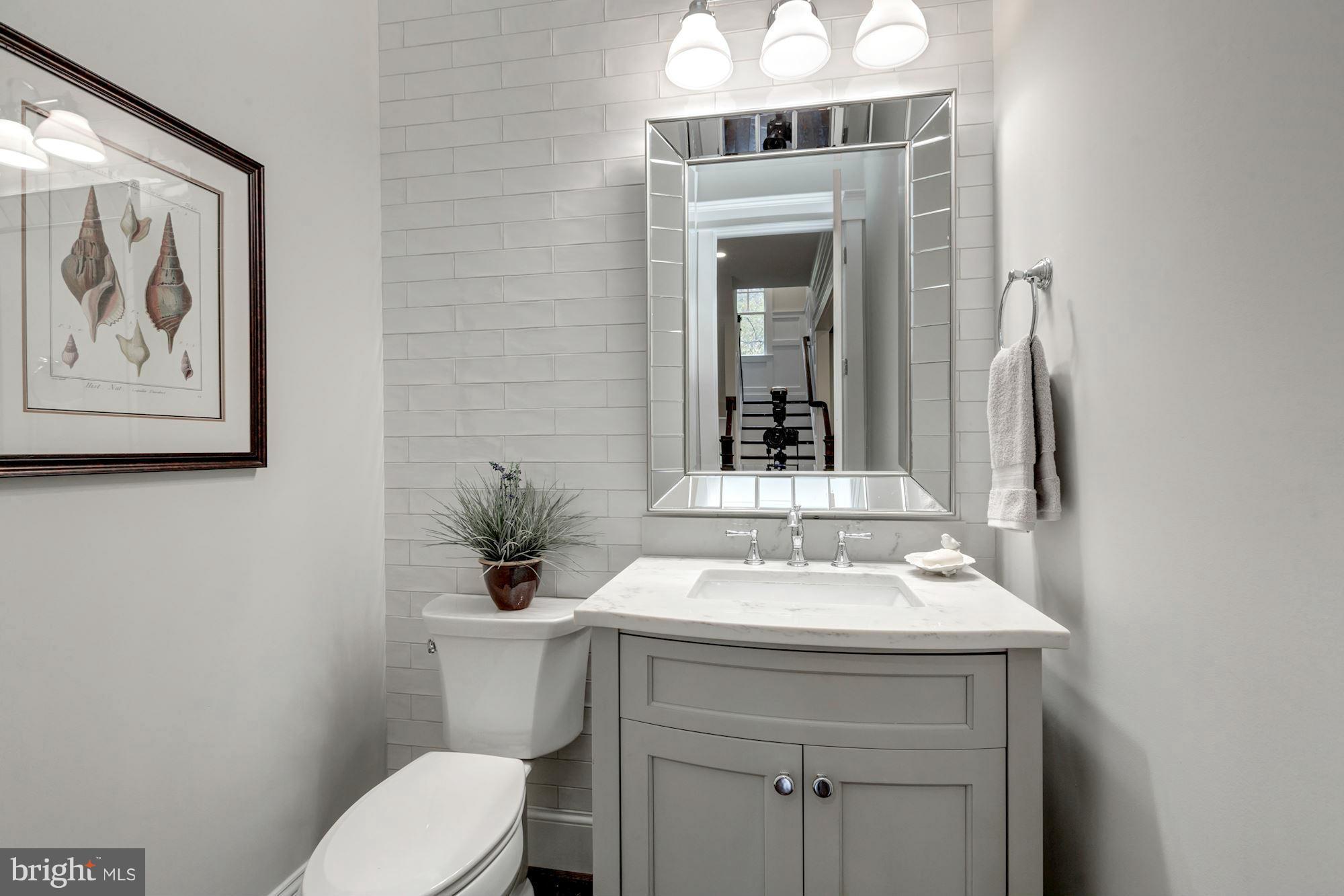 WEST LANGLEY - Residential