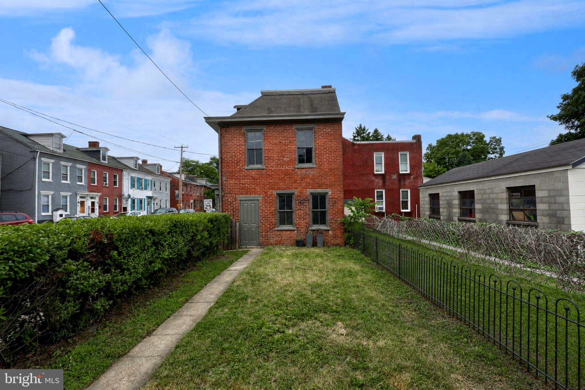 COLUMBIA BOROUGH - Residential