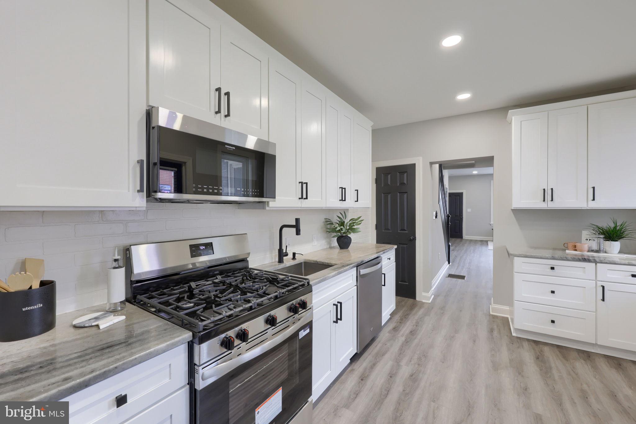 COLUMBIA BOROUGH - Residential