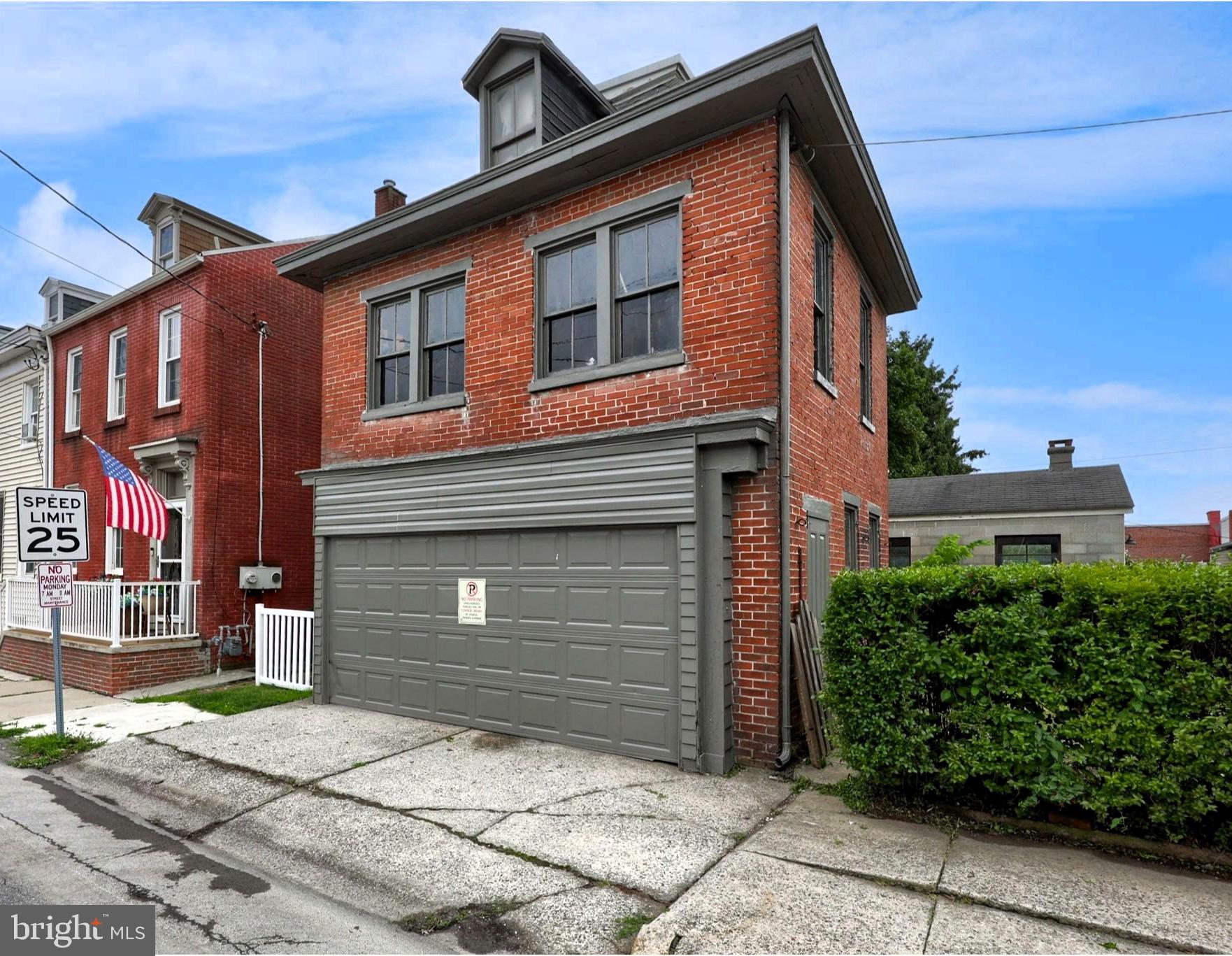COLUMBIA BOROUGH - Residential
