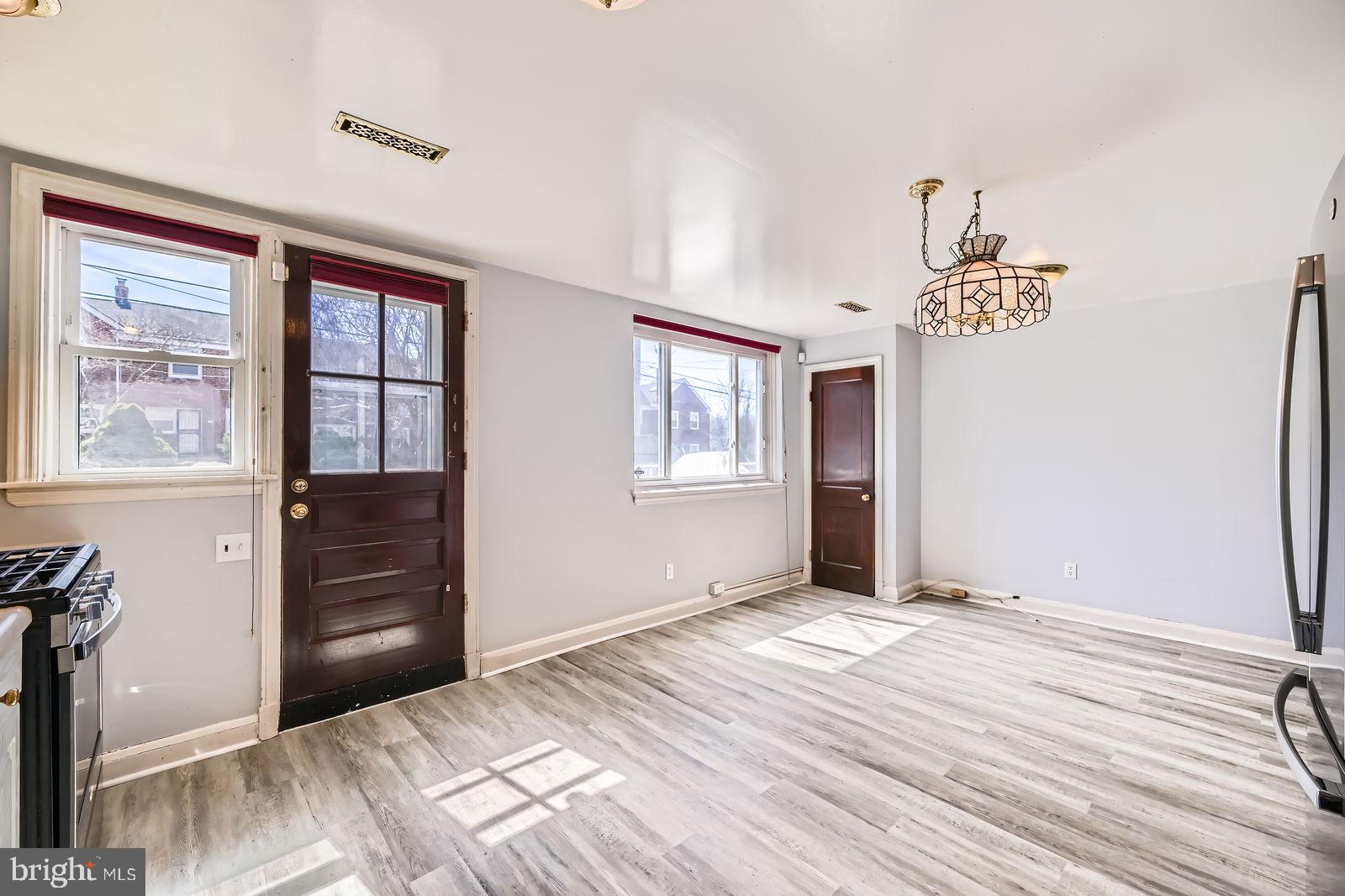 NORTHWOOD - Residential