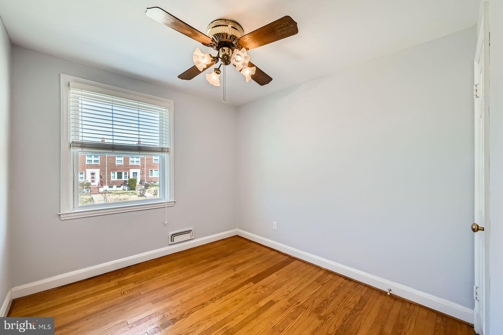 NORTHWOOD - Residential