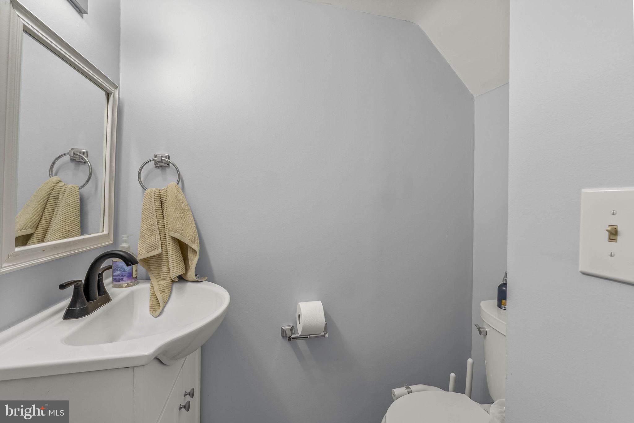 ROXBOROUGH - Residential