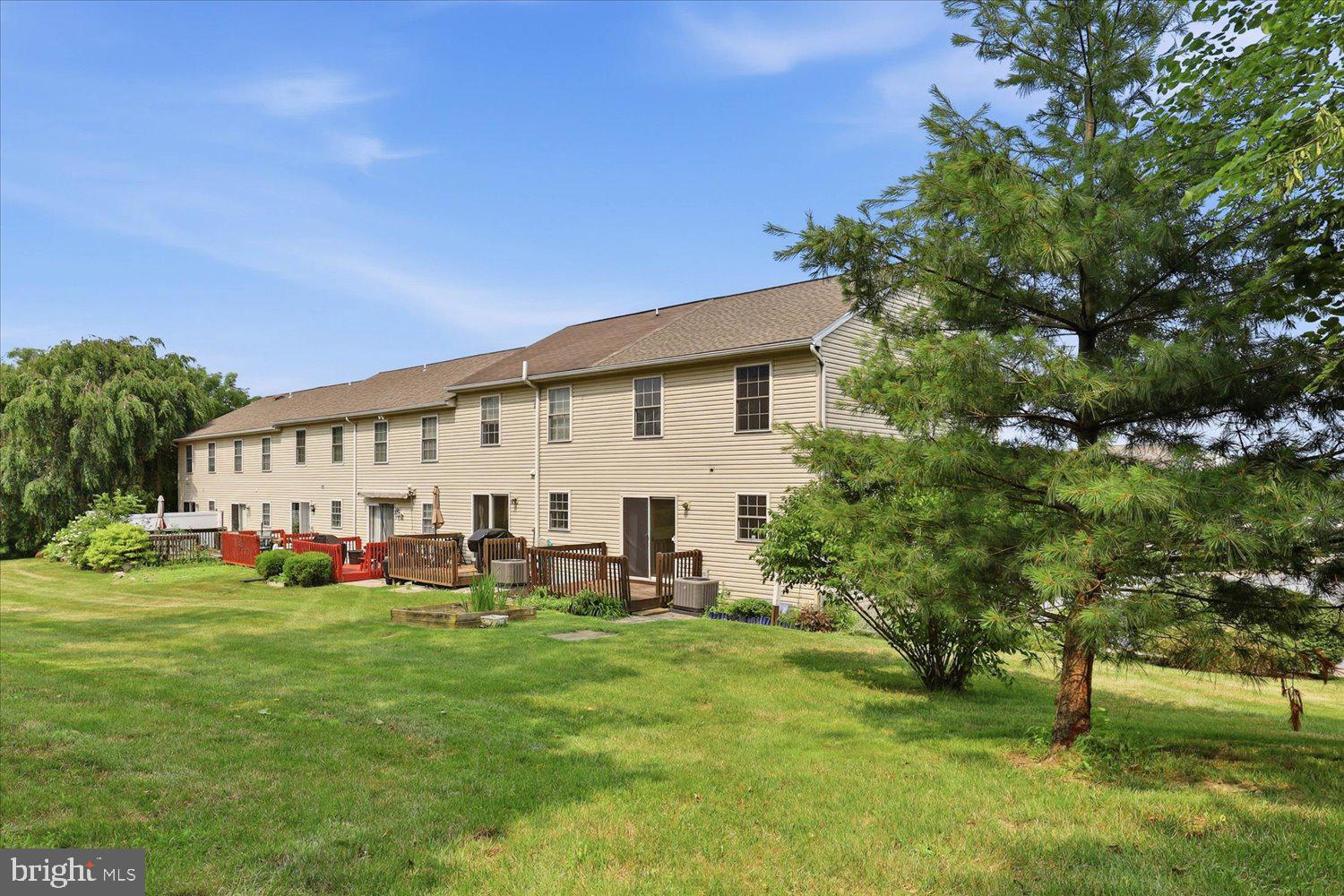 OAK RIDGE COMMONS - Residential